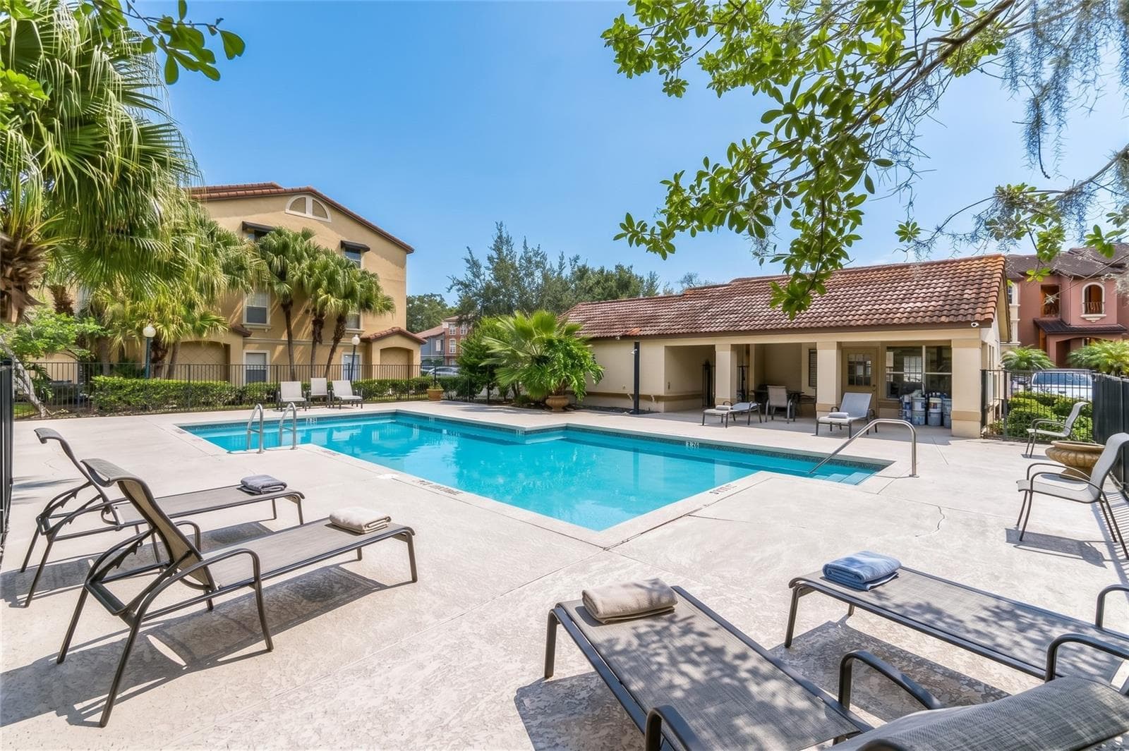 Condominium at 5124 CONROY RD #33, ORLANDO, photo 50 of 56