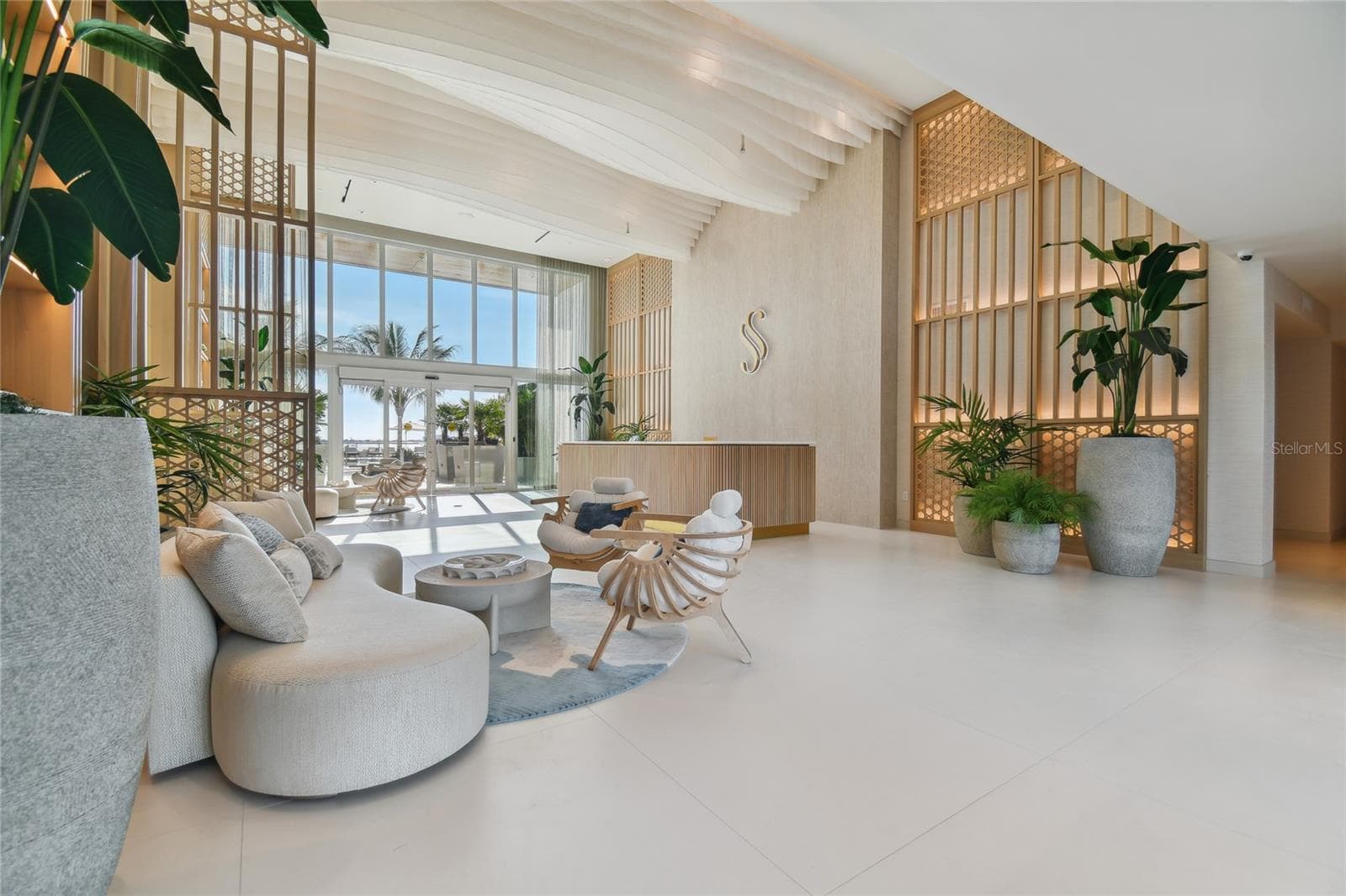 entrance lobby - 1020 SUNSET POINT RD #112, CLEARWATER