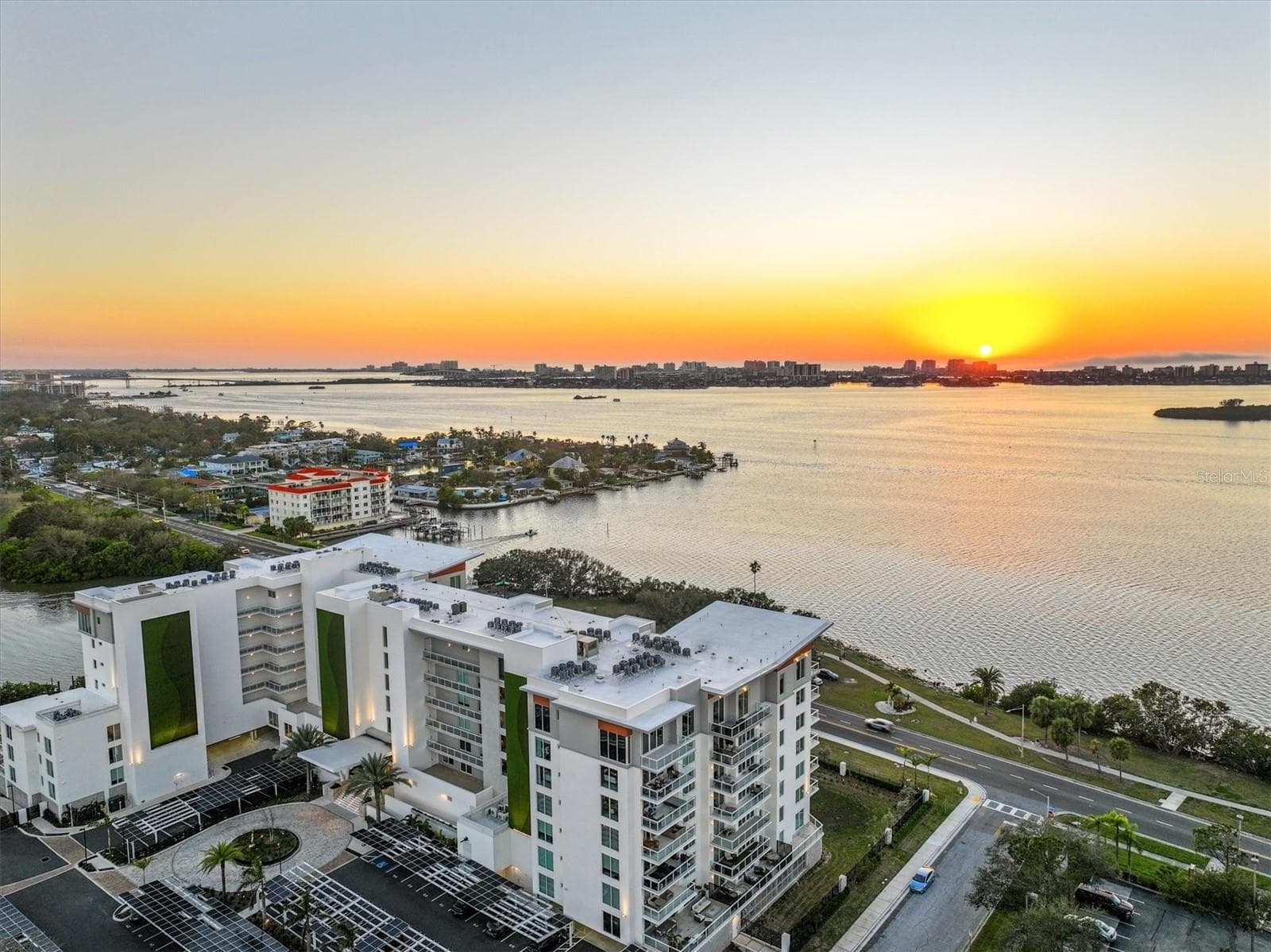 sunset view over the gulf - 1020 SUNSET POINT RD #112, CLEARWATER