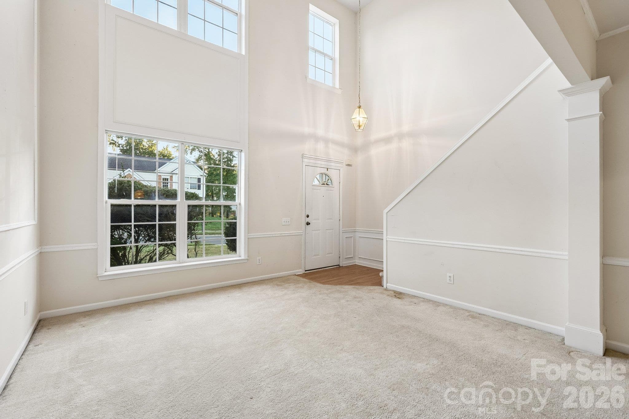 Single Family Residence at 1217 Stourbridge Lion Drive, Charlotte, photo 7 of 38