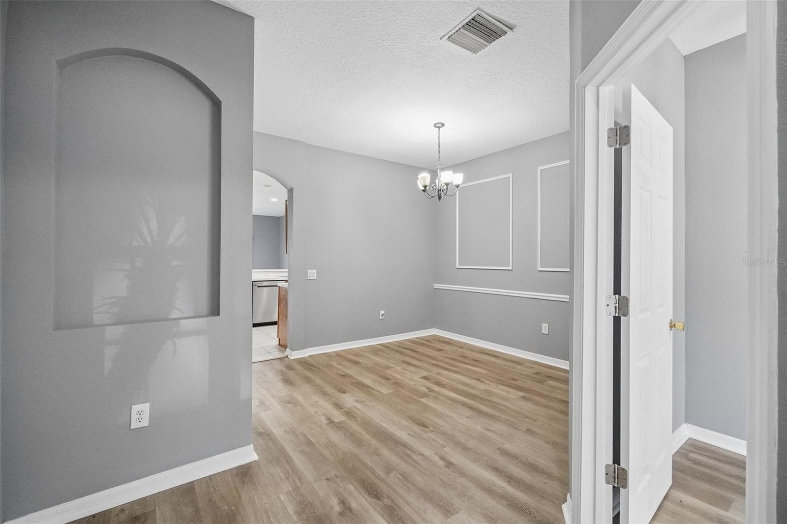 Townhouse at 6716 LAKE CAMDEN WAY, GIBSONTON, photo 11 of 35