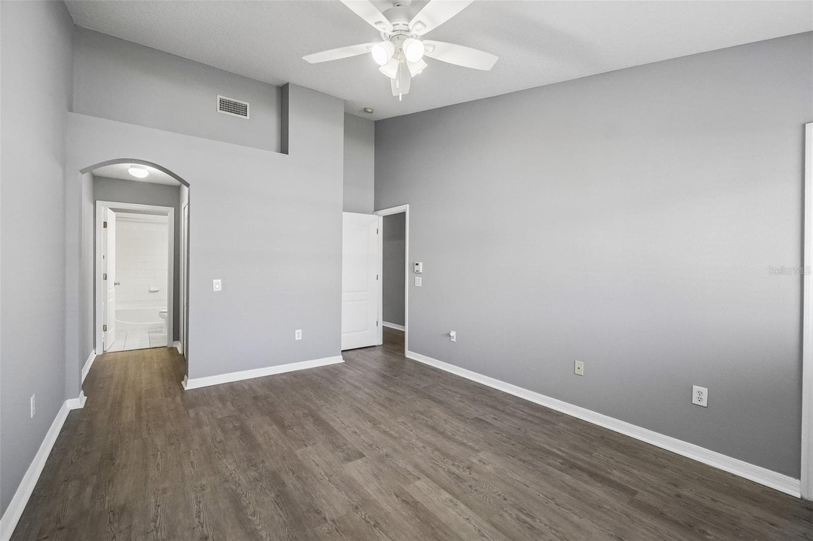 Townhouse at 6716 LAKE CAMDEN WAY, GIBSONTON, photo 21 of 35