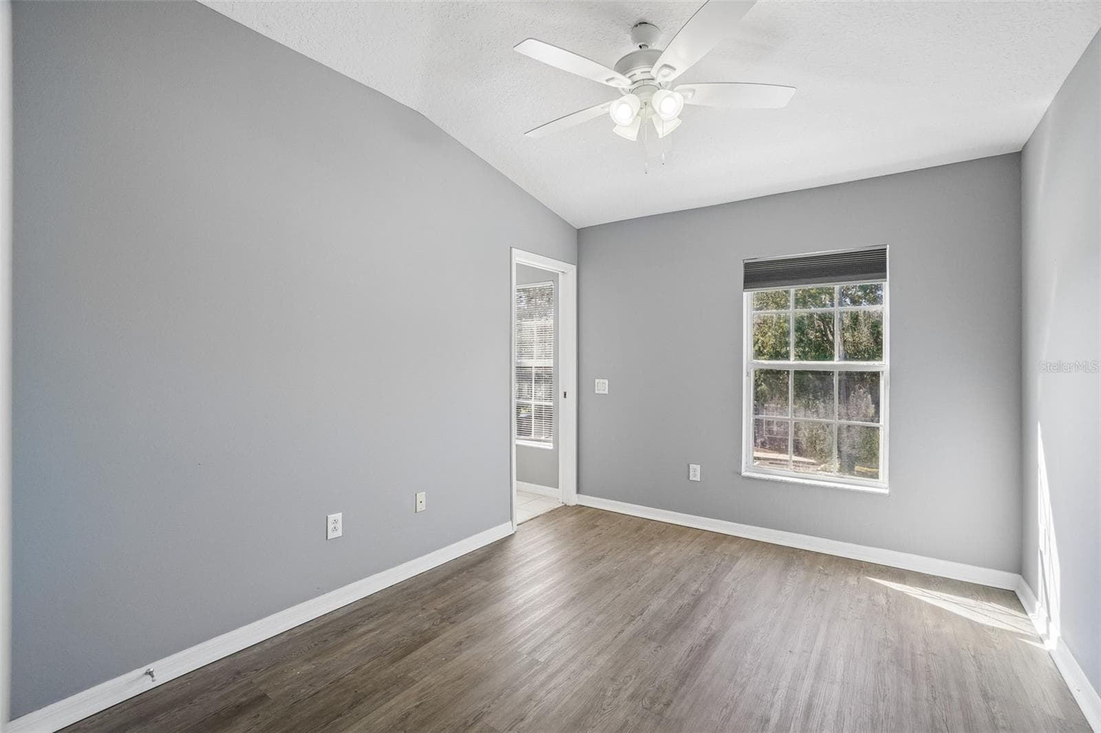 Townhouse at 6716 LAKE CAMDEN WAY, GIBSONTON, photo 24 of 35