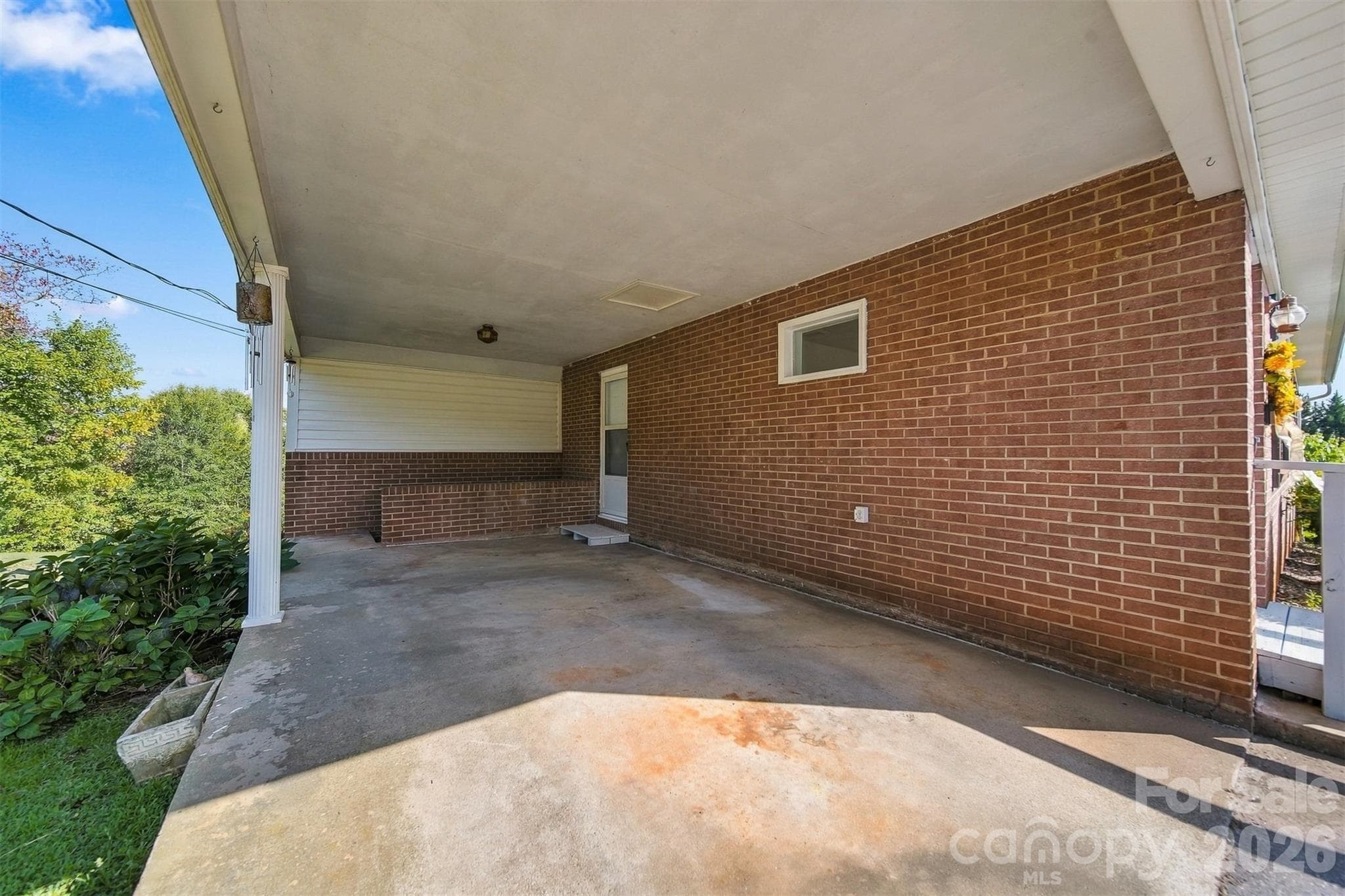 Single Family Residence at 3983 Buff Street, Hickory, photo 22 of 36