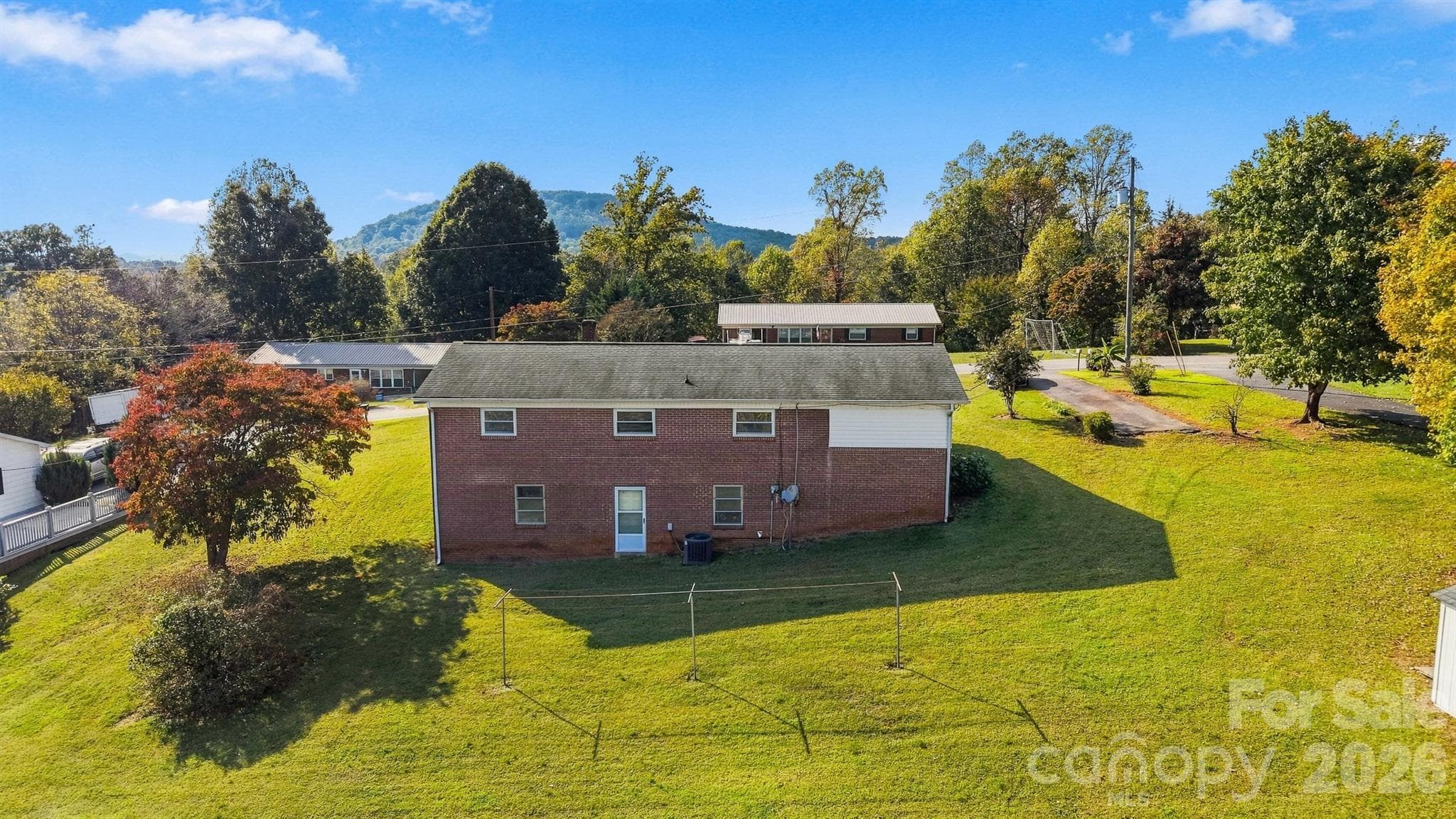 Single Family Residence at 3983 Buff Street, Hickory, photo 29 of 36