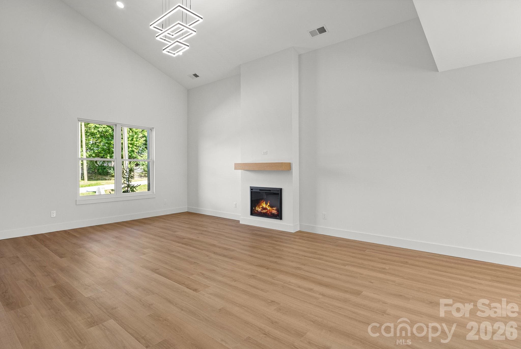 Single Family Residence at 760 New Hope Road, Flat Rock, photo 7 of 37
