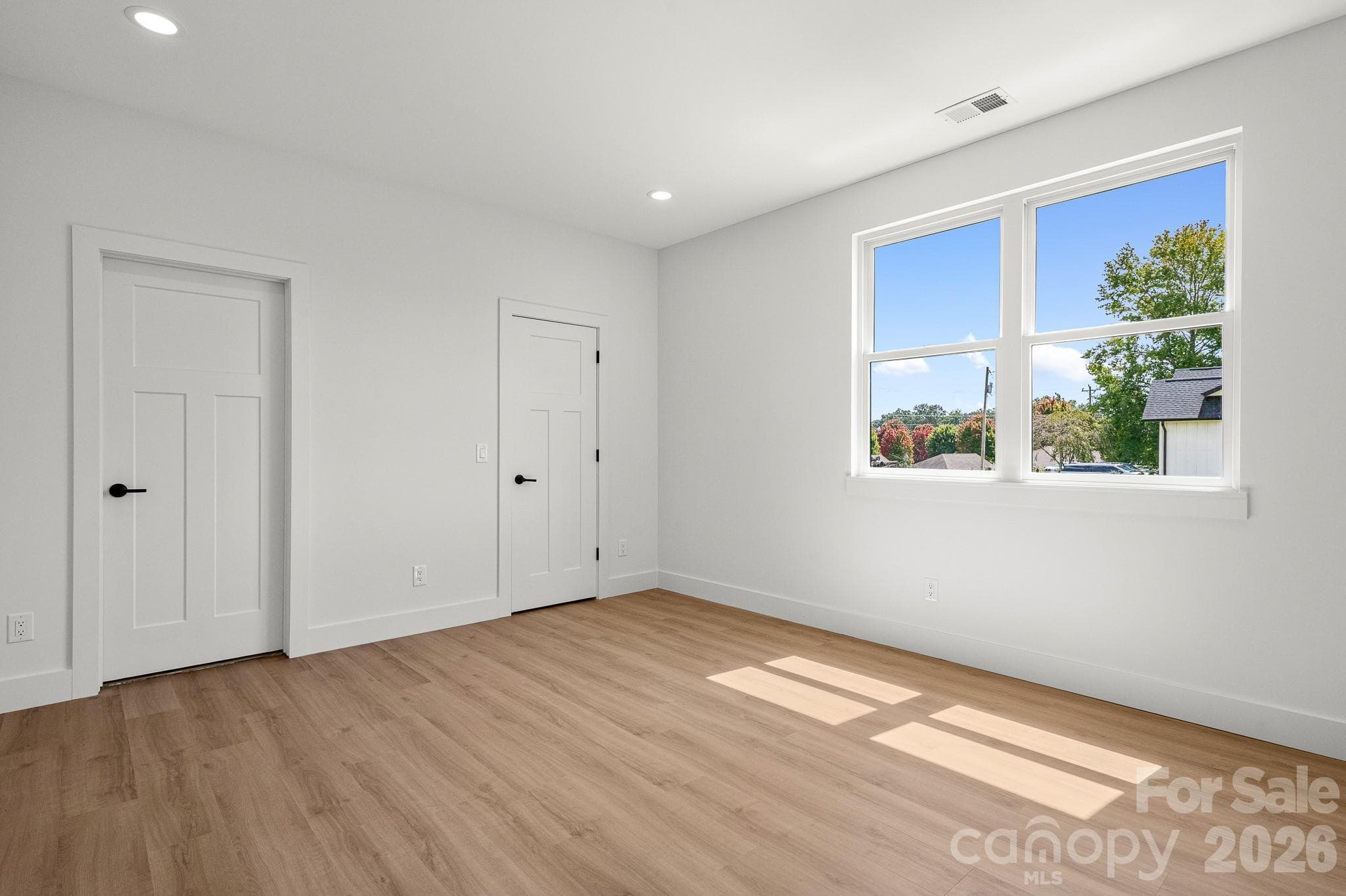 Single Family Residence at 760 New Hope Road, Flat Rock, photo 26 of 37