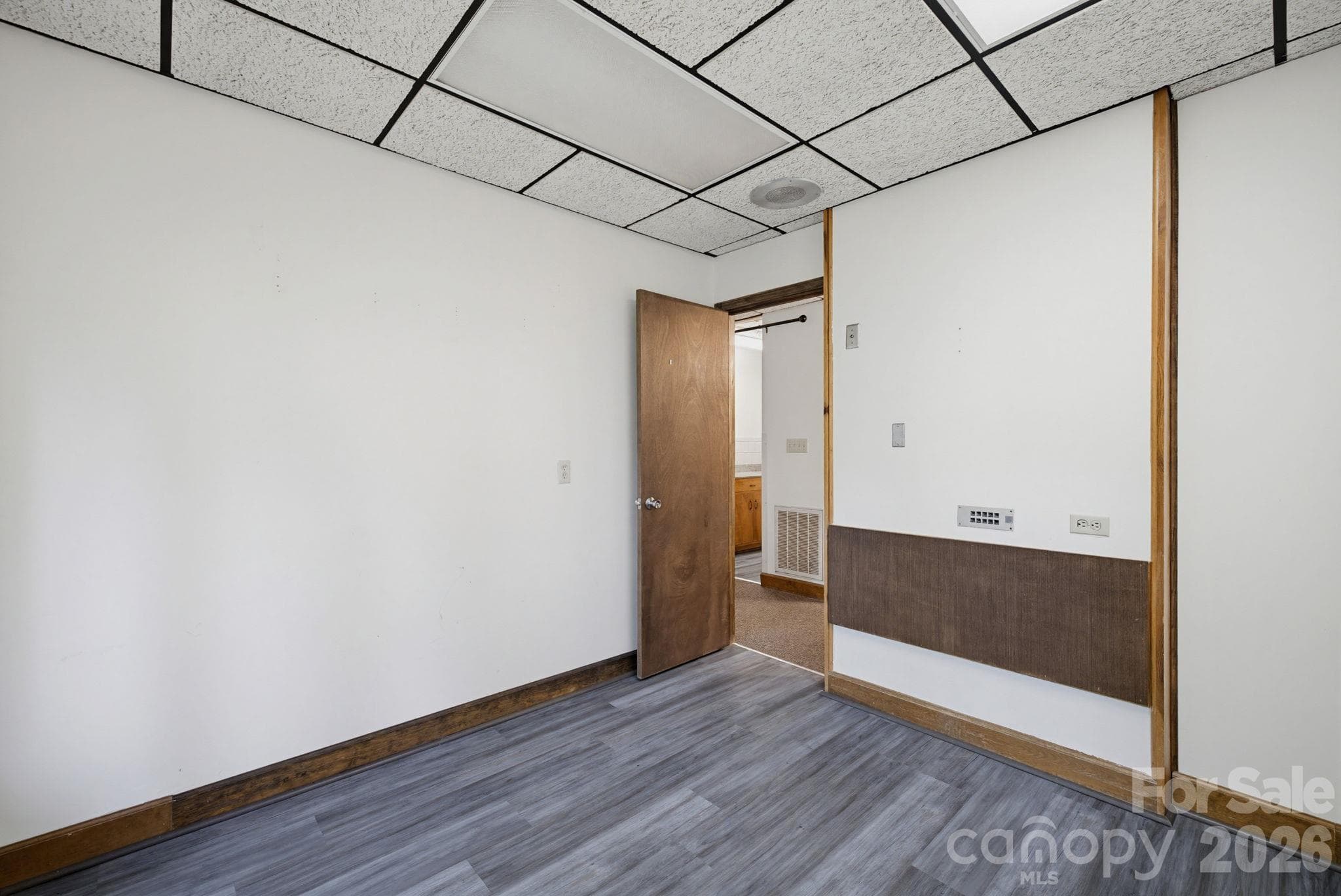 Medical at 114 S Park Terrace, Eden, photo 42 of 47
