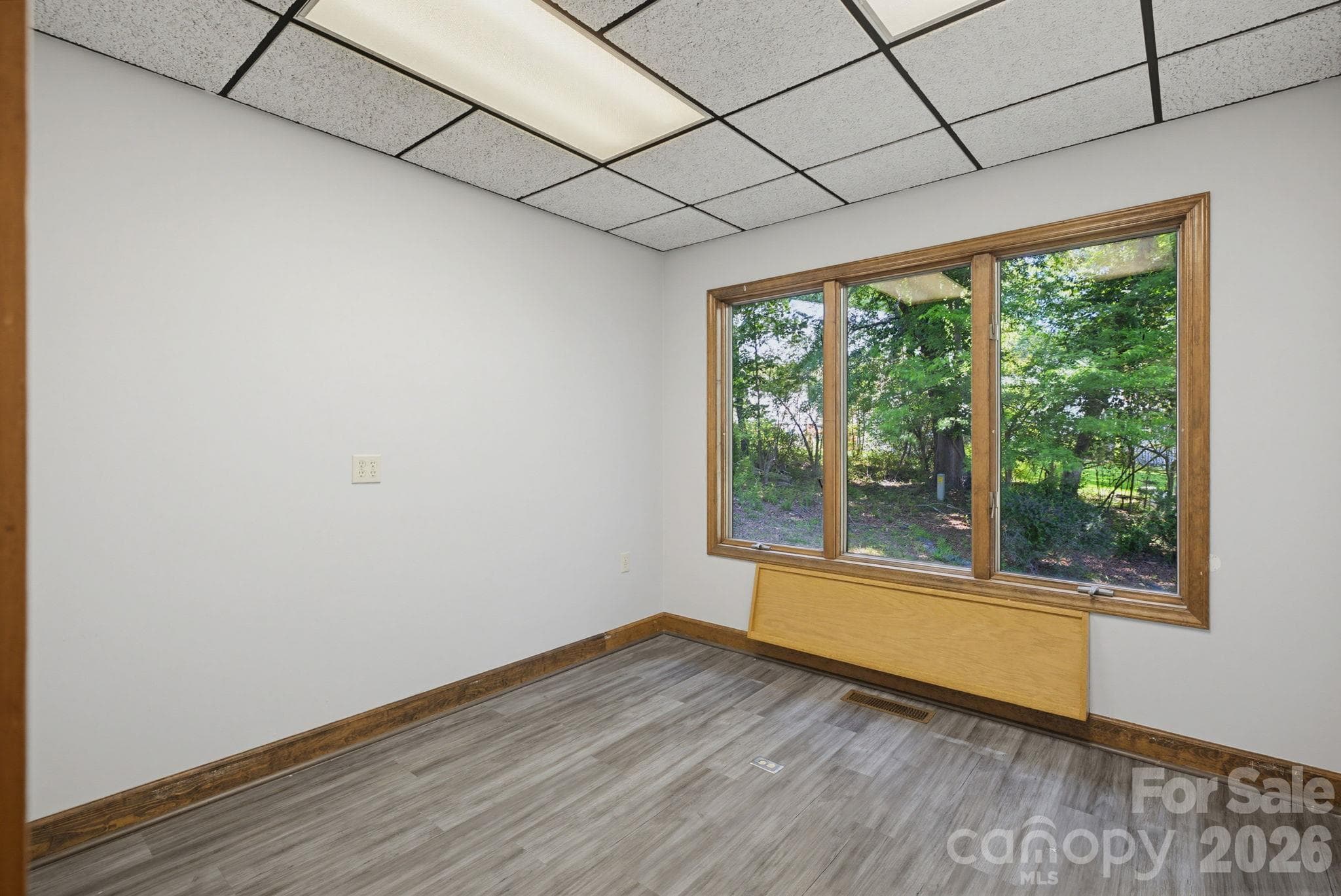 Medical at 114 S Park Terrace, Eden, photo 43 of 47