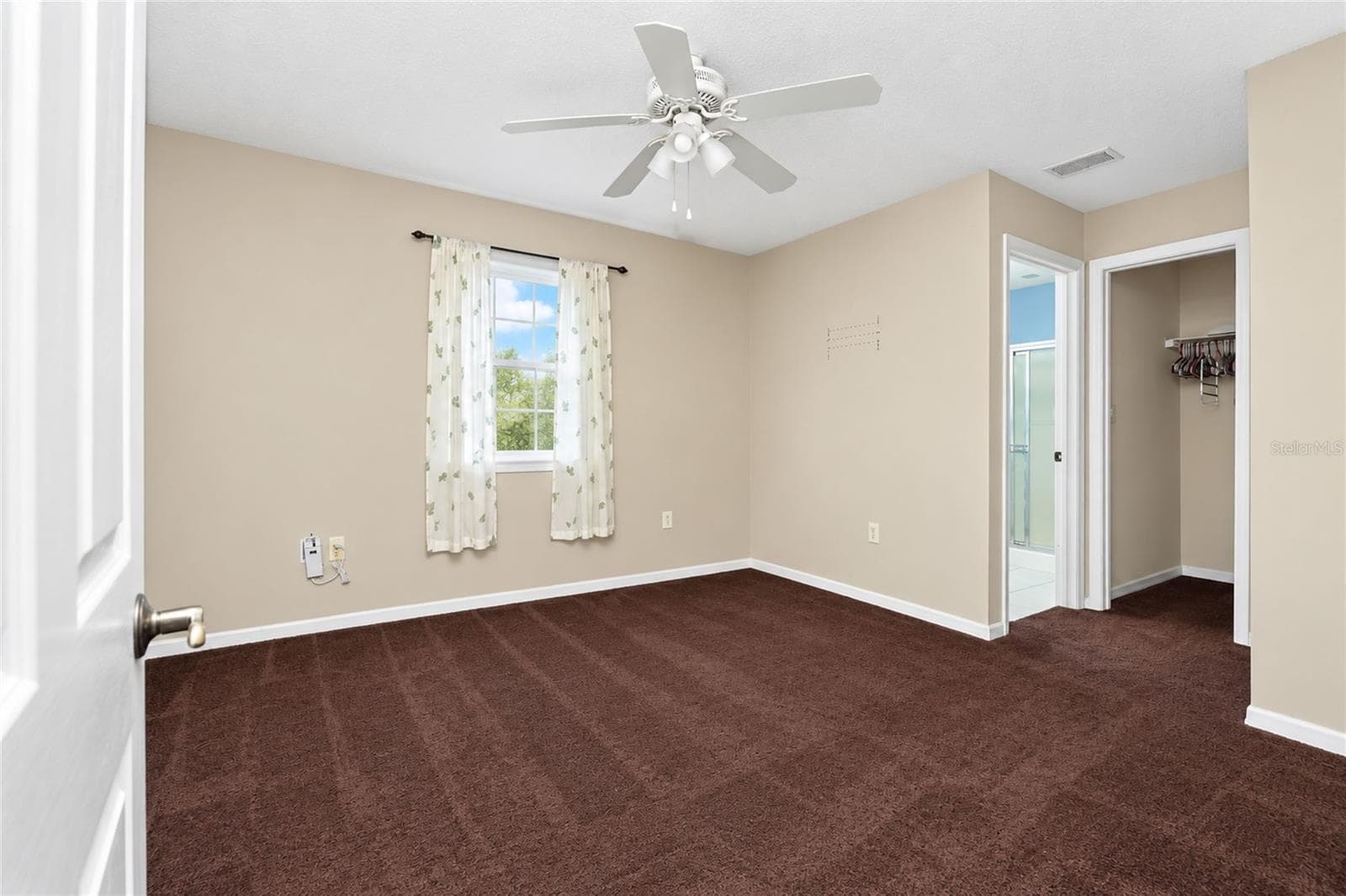 Single Family Residence at 861 POINCIANA RD, VENICE, photo 19 of 29