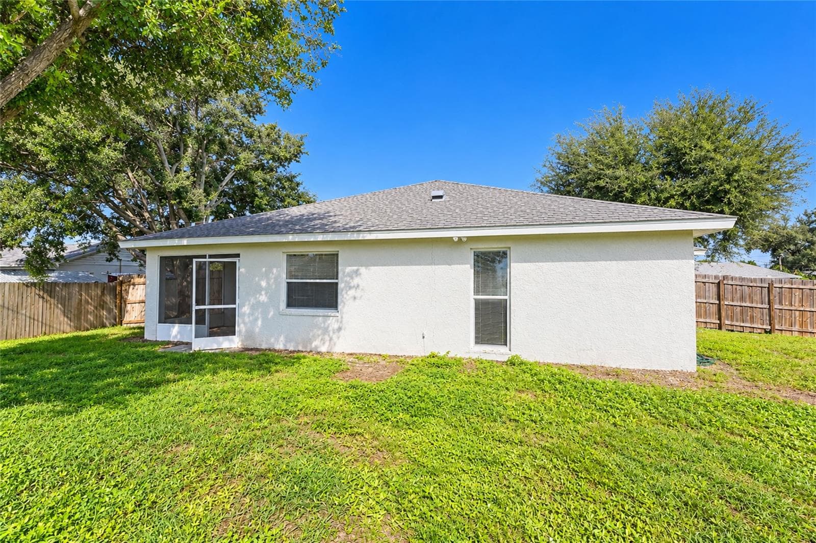 Single Family Residence at 861 POINCIANA RD, VENICE, photo 27 of 29