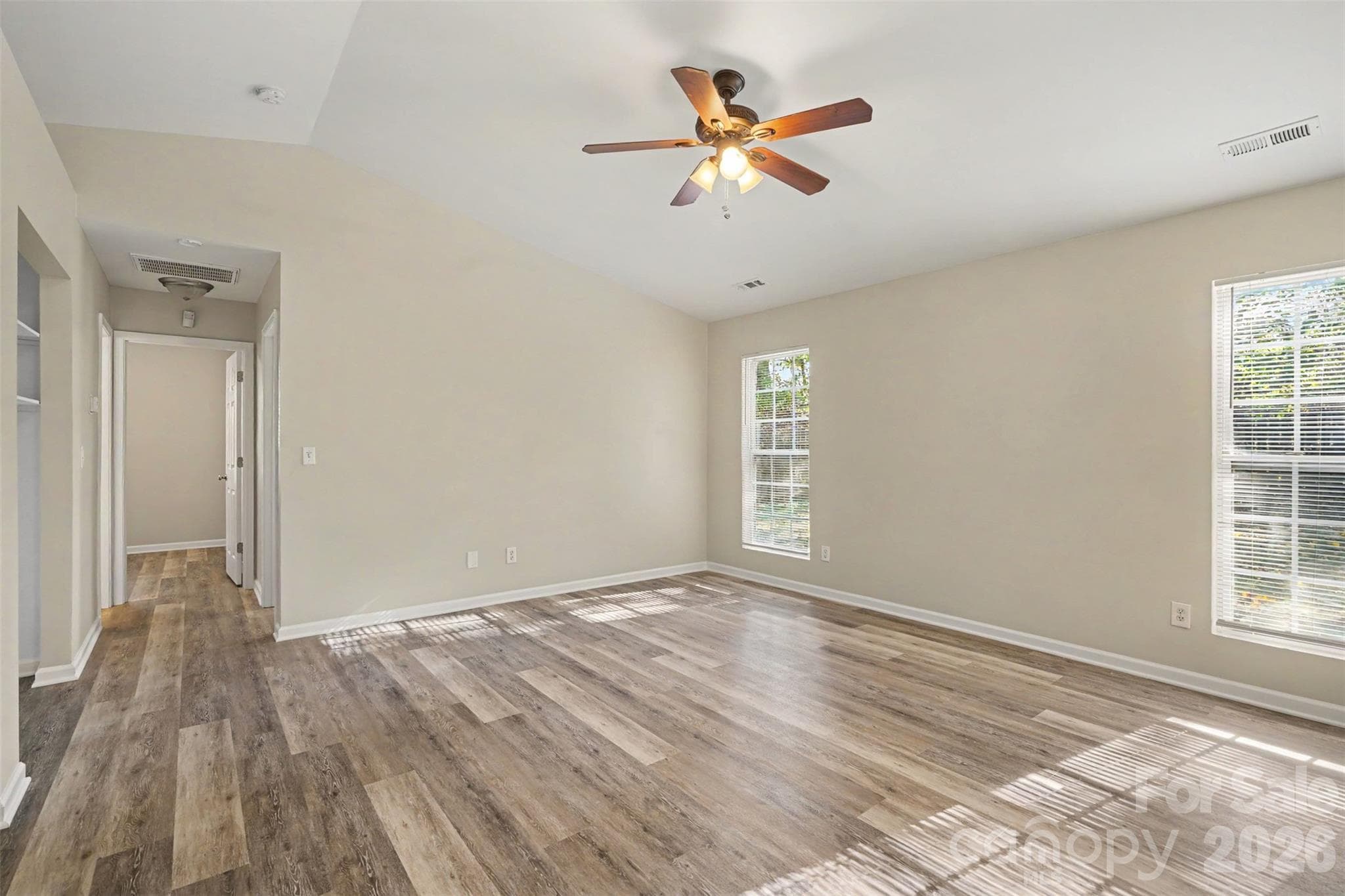 Single Family Residence at 706 White Oak Lane, Matthews, photo 11 of 30