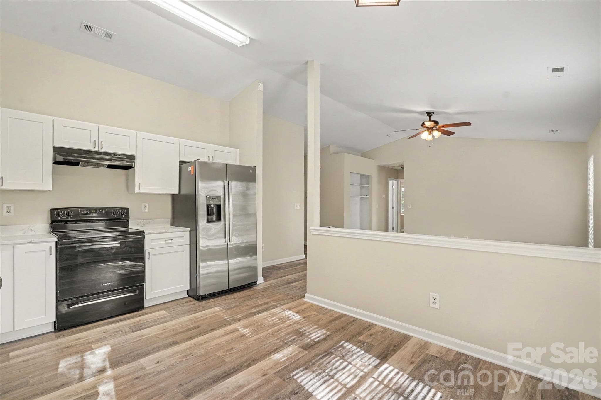 Single Family Residence at 706 White Oak Lane, Matthews, photo 14 of 30