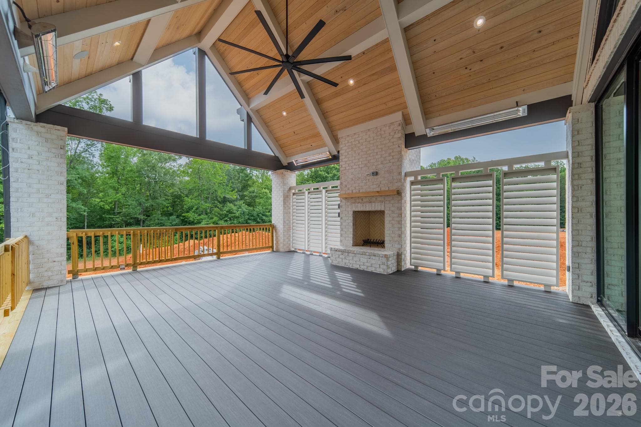 Single Family Residence at 6639 Joli Cheval Lane, Mint Hill, photo 8 of 20
