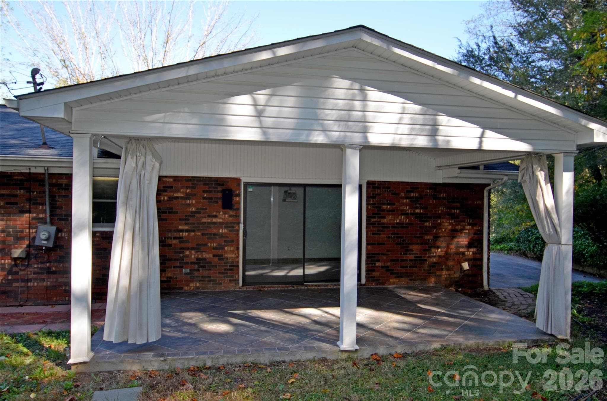 Single Family Residence at 150 Eplee Loop, Marion, photo 7 of 34