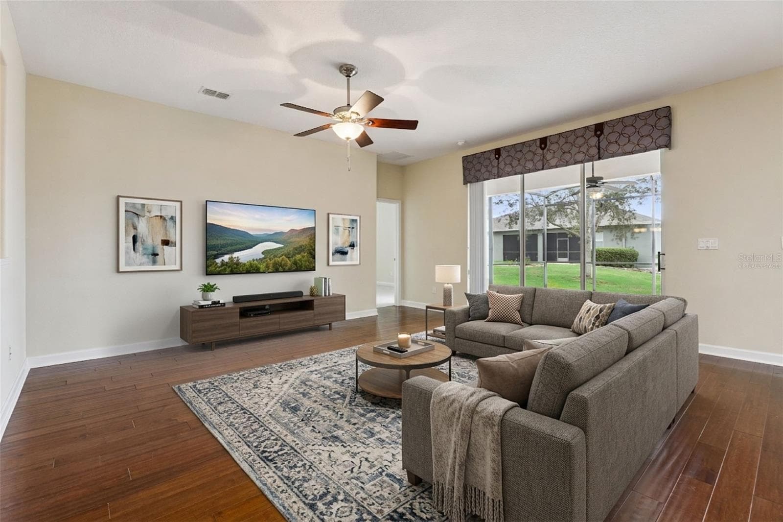Virtually staged family room - 2892 SANDY CAY ST, CLERMONT