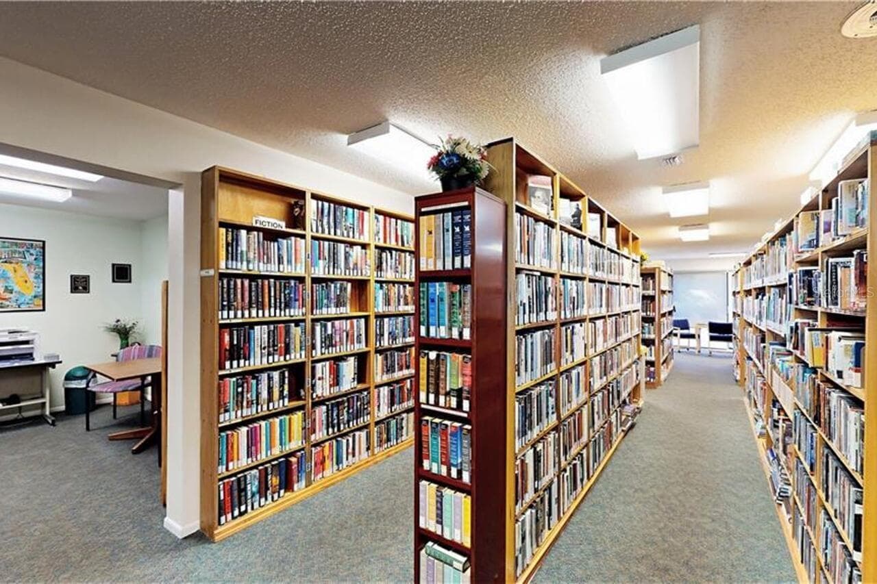 Community library - 1740 PINE VALLEY DR #213, FORT MYERS