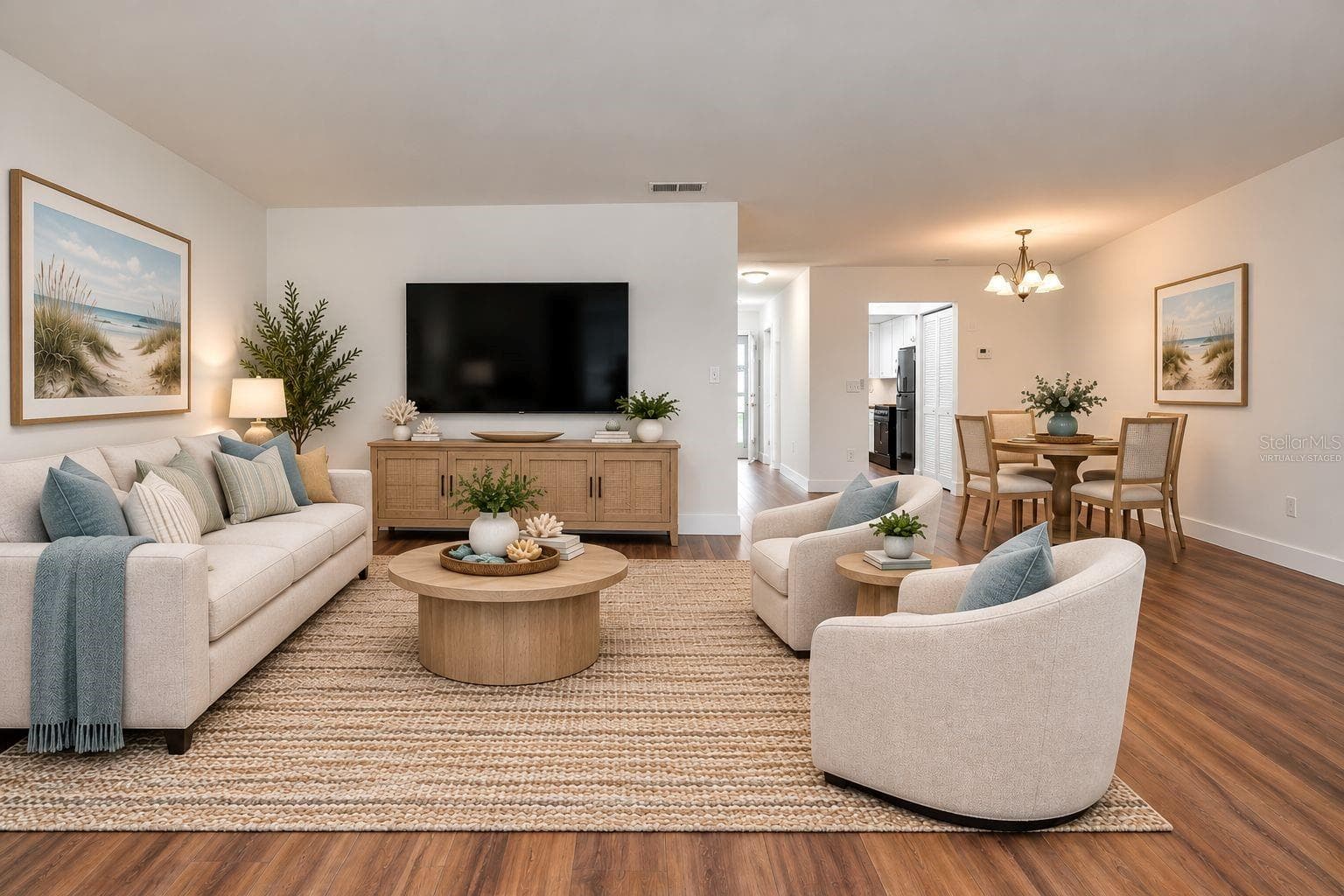 Virtually Staged Lving - 5955 30TH AVE S #111, GULFPORT