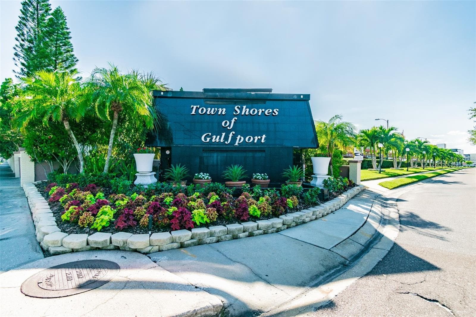 Front Signage - 5955 30TH AVE S #111, GULFPORT