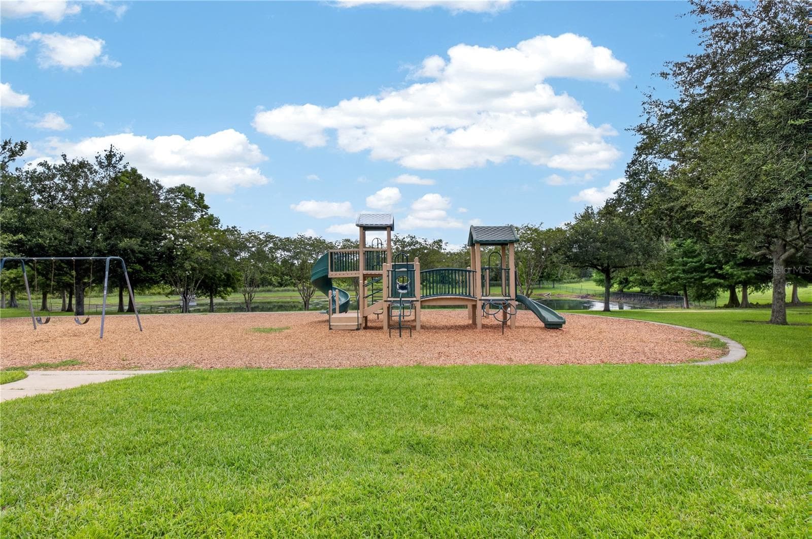 Single Family Residence at 1947 BAY CLOVER DR, WINTER GARDEN, photo 76 of 78