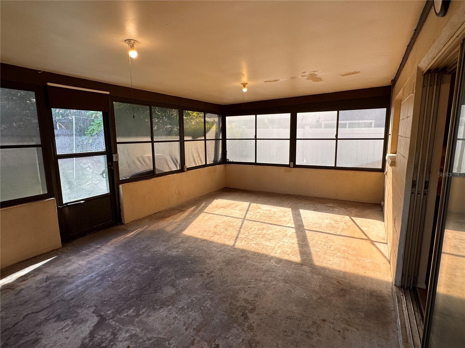 Sunroom - 6252 105TH TER N, PINELLAS PARK