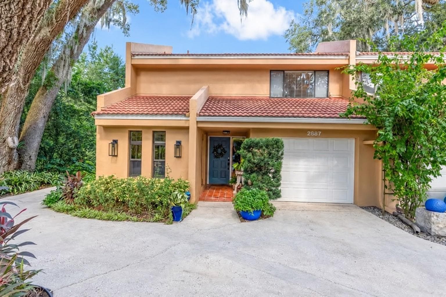 2887 TEMPLE TRL