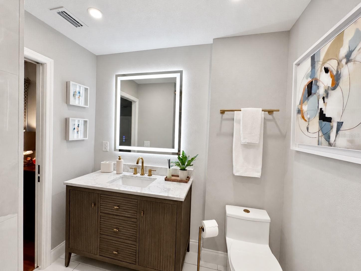 Second Bathroom - 2887 TEMPLE TRL, WINTER PARK