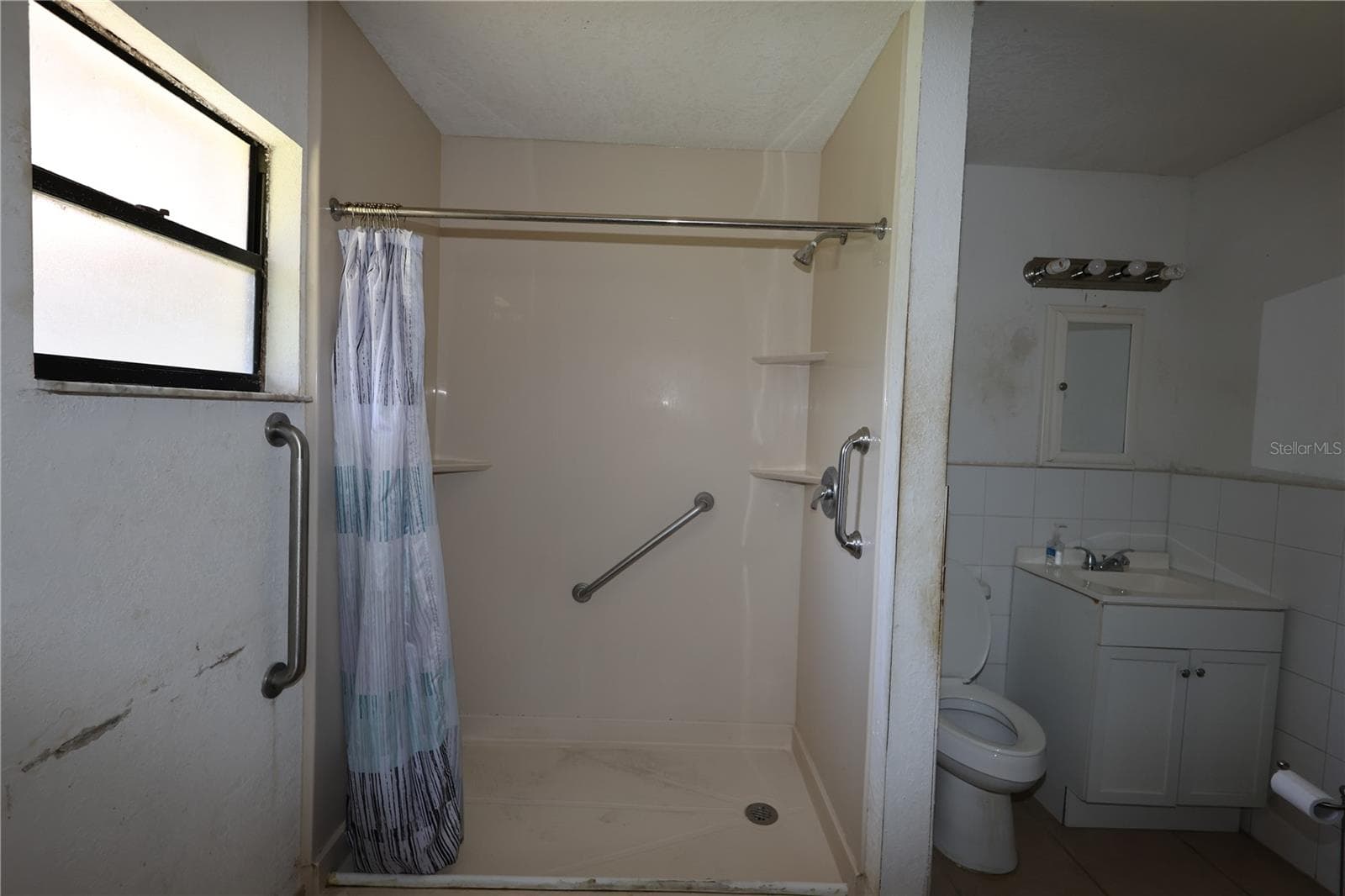 Single Family Residence at 103 FLORIDA AVE, DUNDEE, photo 28 of 50