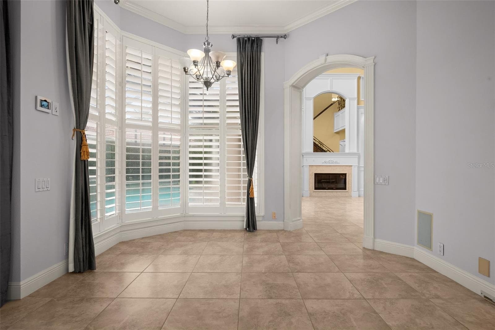 Breakfast Nook - 20014 LOMOND LN, TAMPA