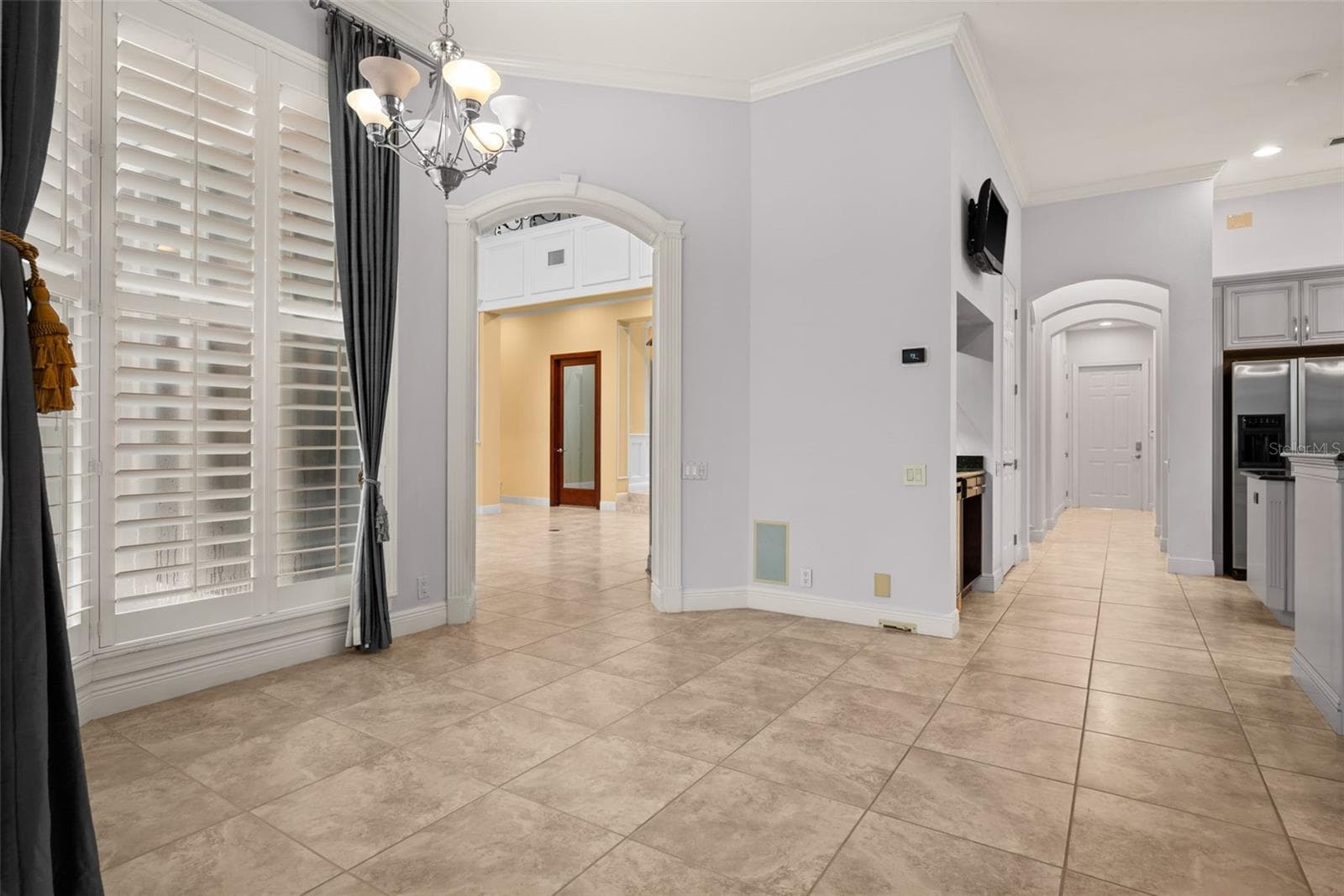 Breakfast Nook - 20014 LOMOND LN, TAMPA