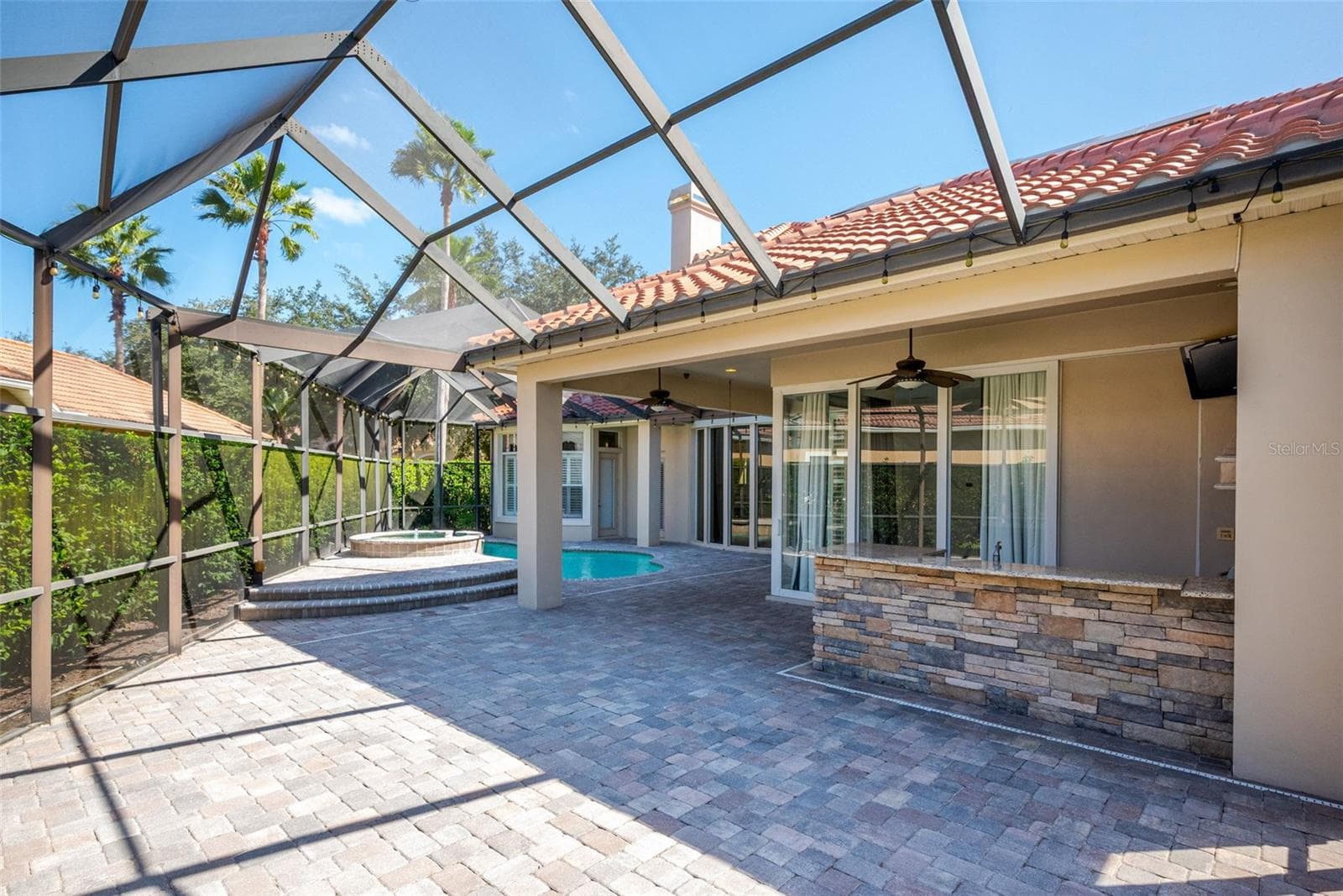Lanai - 20014 LOMOND LN, TAMPA