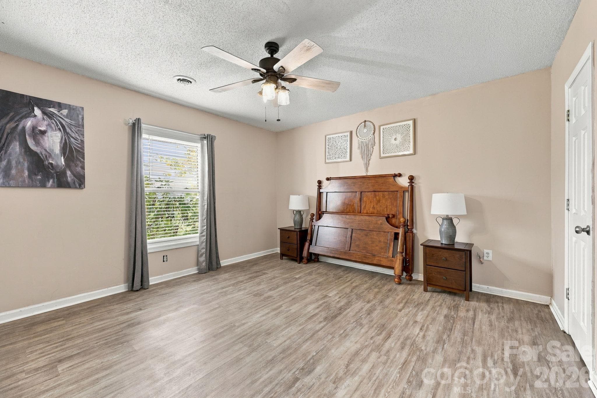 Lower level 3rd bedroom - 441 Country Drive, Mars Hill