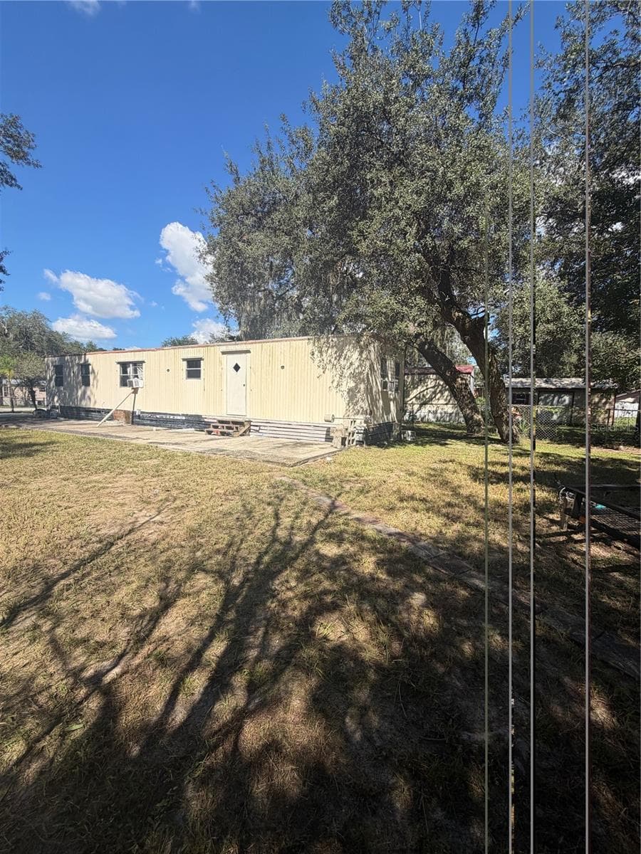 Mobile Home at 349 EARLENE RD, HAINES CITY, photo 5 of 19