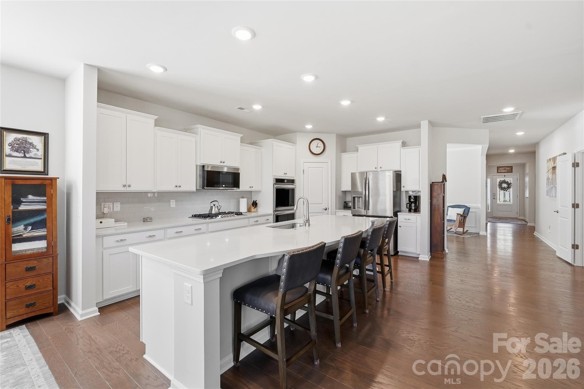 Large kitchen island with additional seating - 3162 Windhaven Lane, Tega Cay