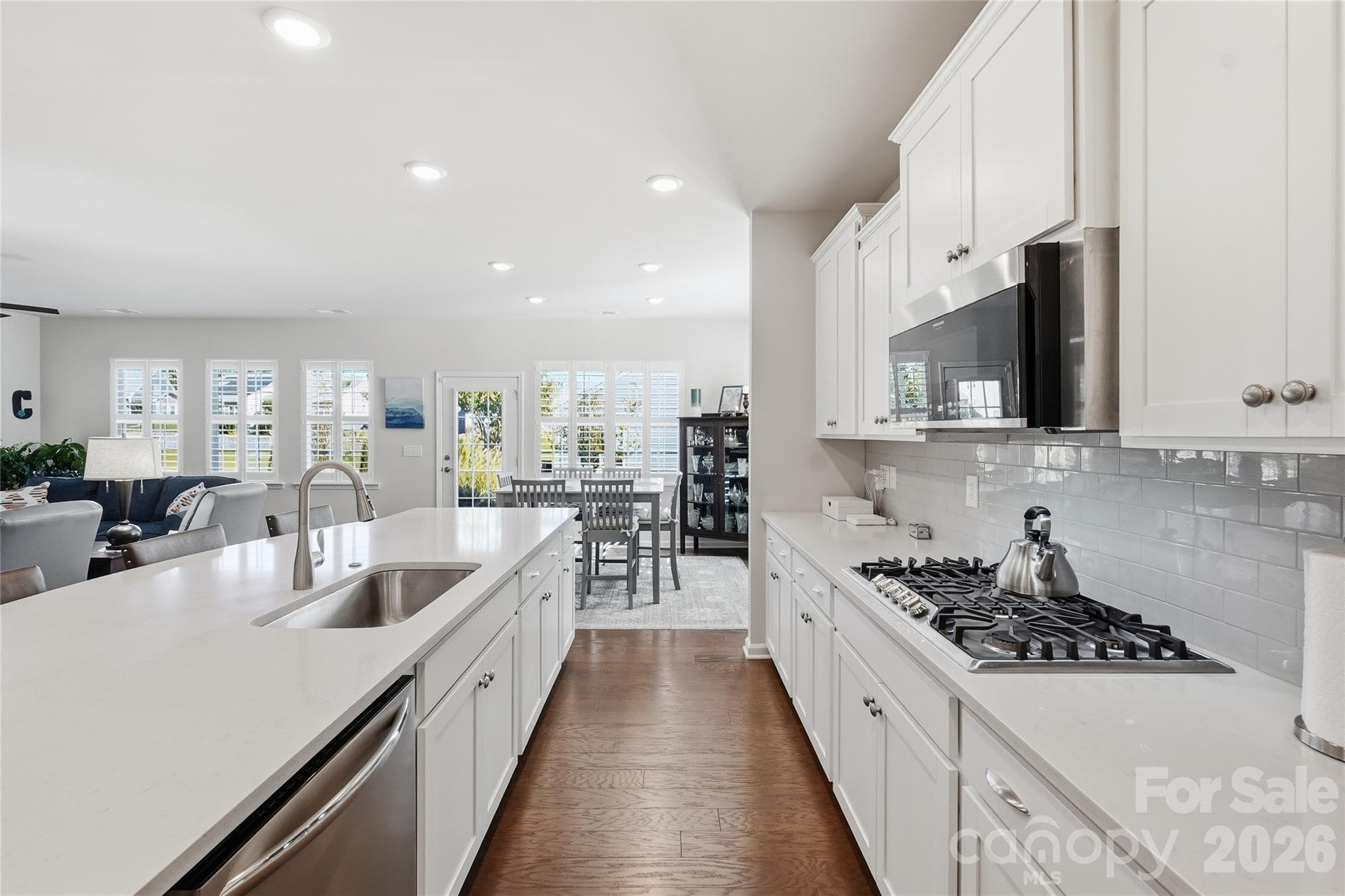 Convection Microwave and Gas Cooktop - 3162 Windhaven Lane, Tega Cay