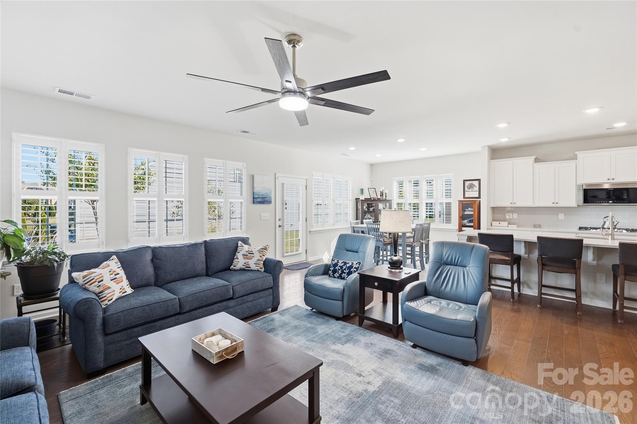 Great Room with an abundance of natural light - 3162 Windhaven Lane, Tega Cay