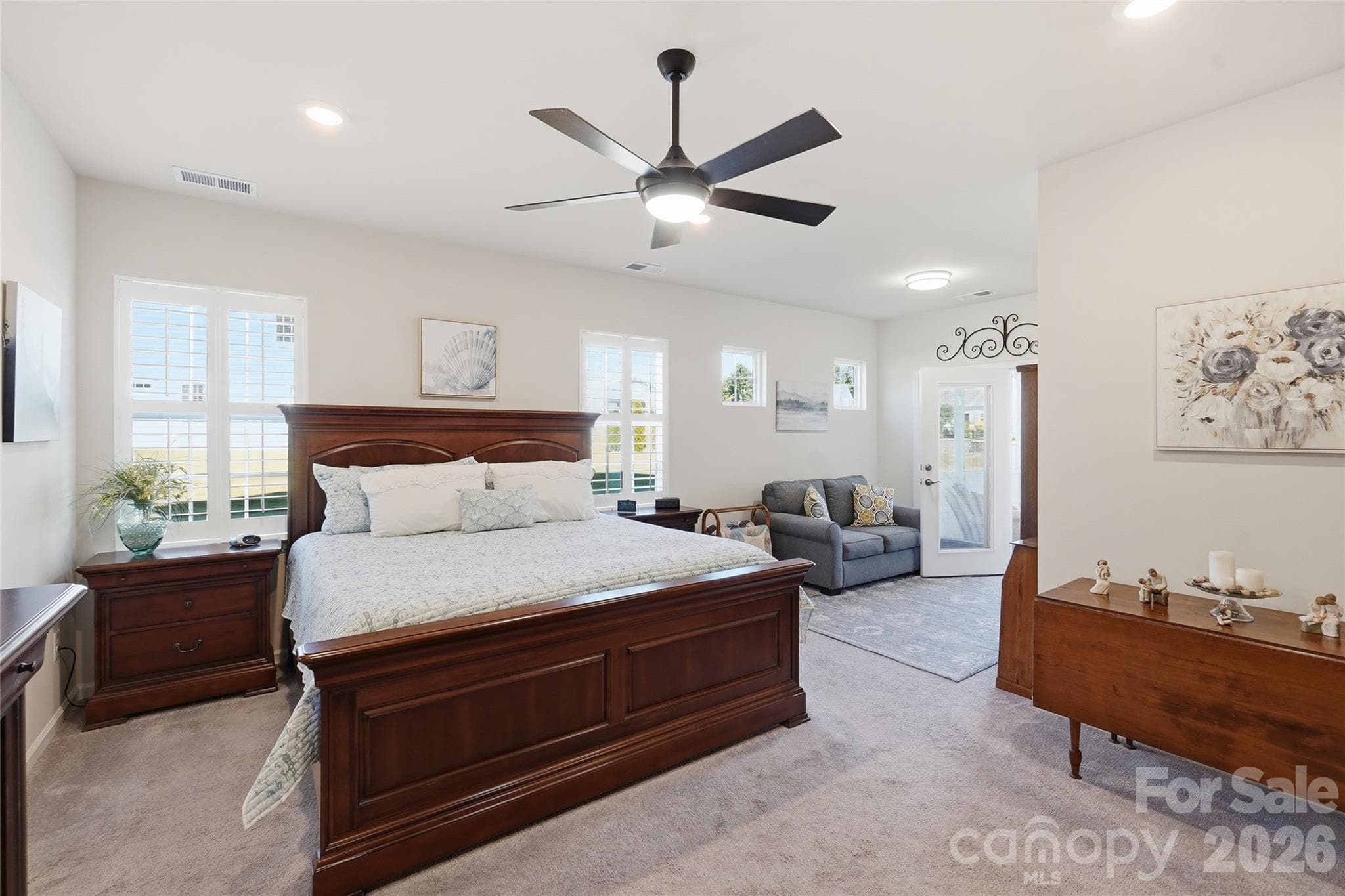 Spacious with natural light - 3162 Windhaven Lane, Tega Cay