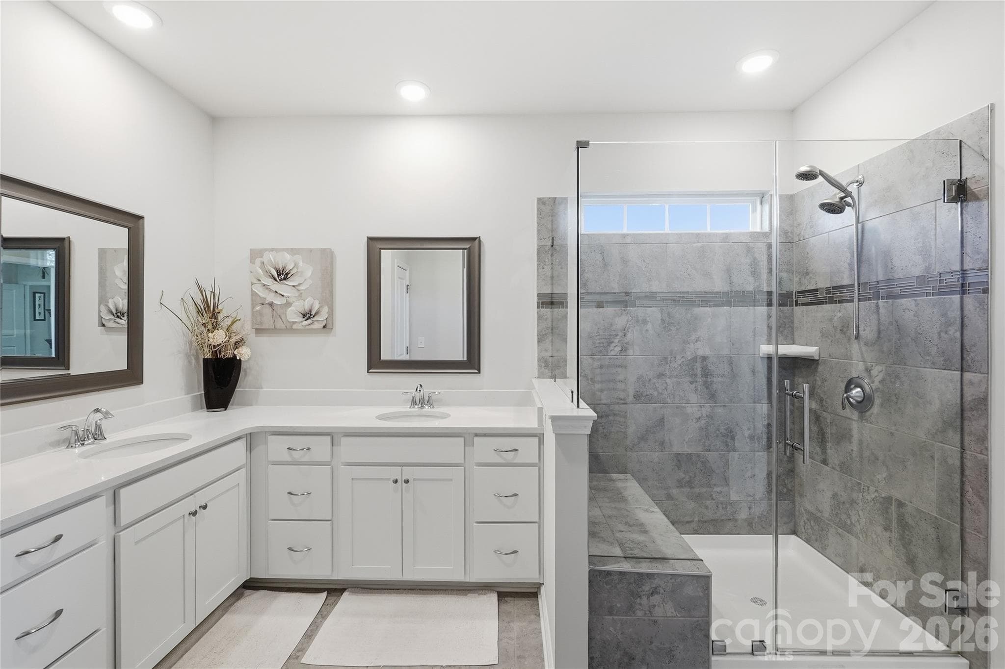 Primary luxurious spa-like bathroom - 3162 Windhaven Lane, Tega Cay