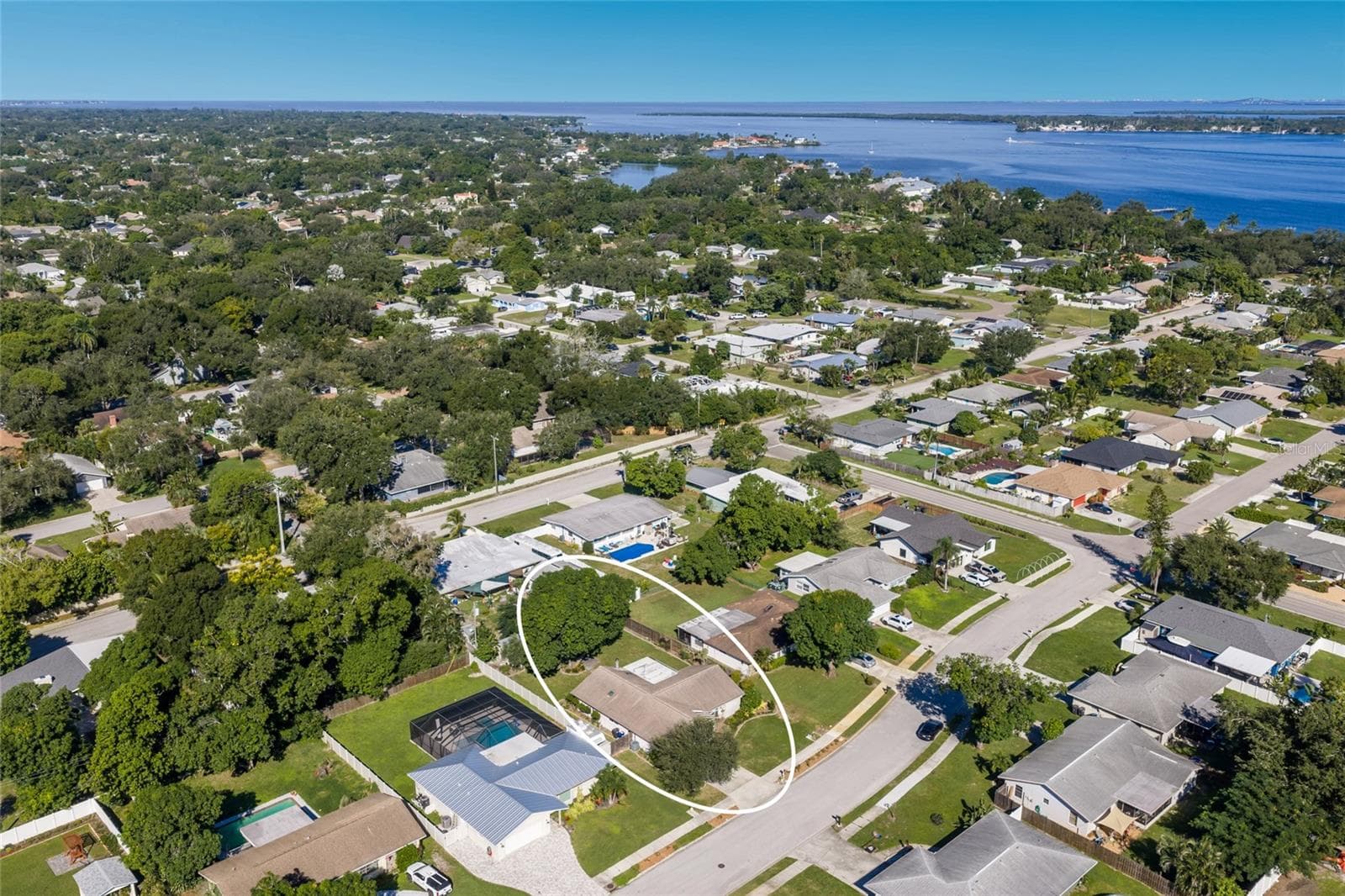 Just a few blocks to the 59th St Boat Ramp - 204 46TH ST NW, BRADENTON