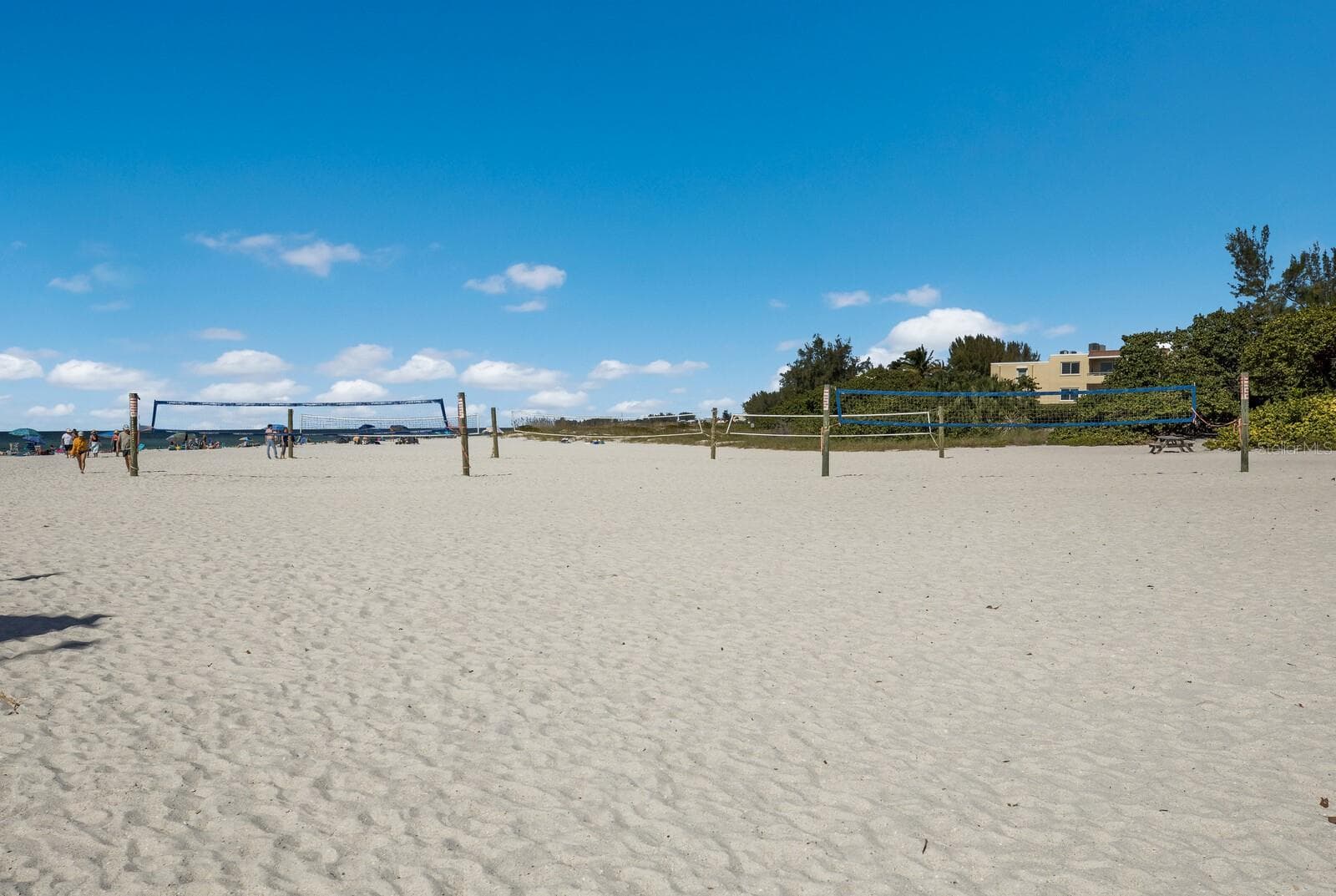 Short drive to Anna Maria Island Beaches - 204 46TH ST NW, BRADENTON