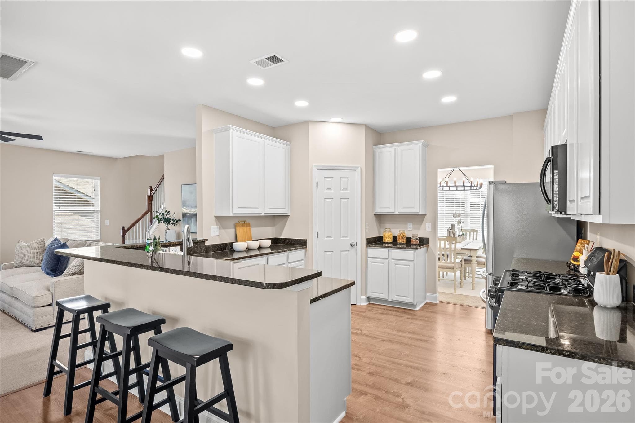 Single Family Residence at 7917 Sardis Creek Lane, Charlotte, photo 13 of 46