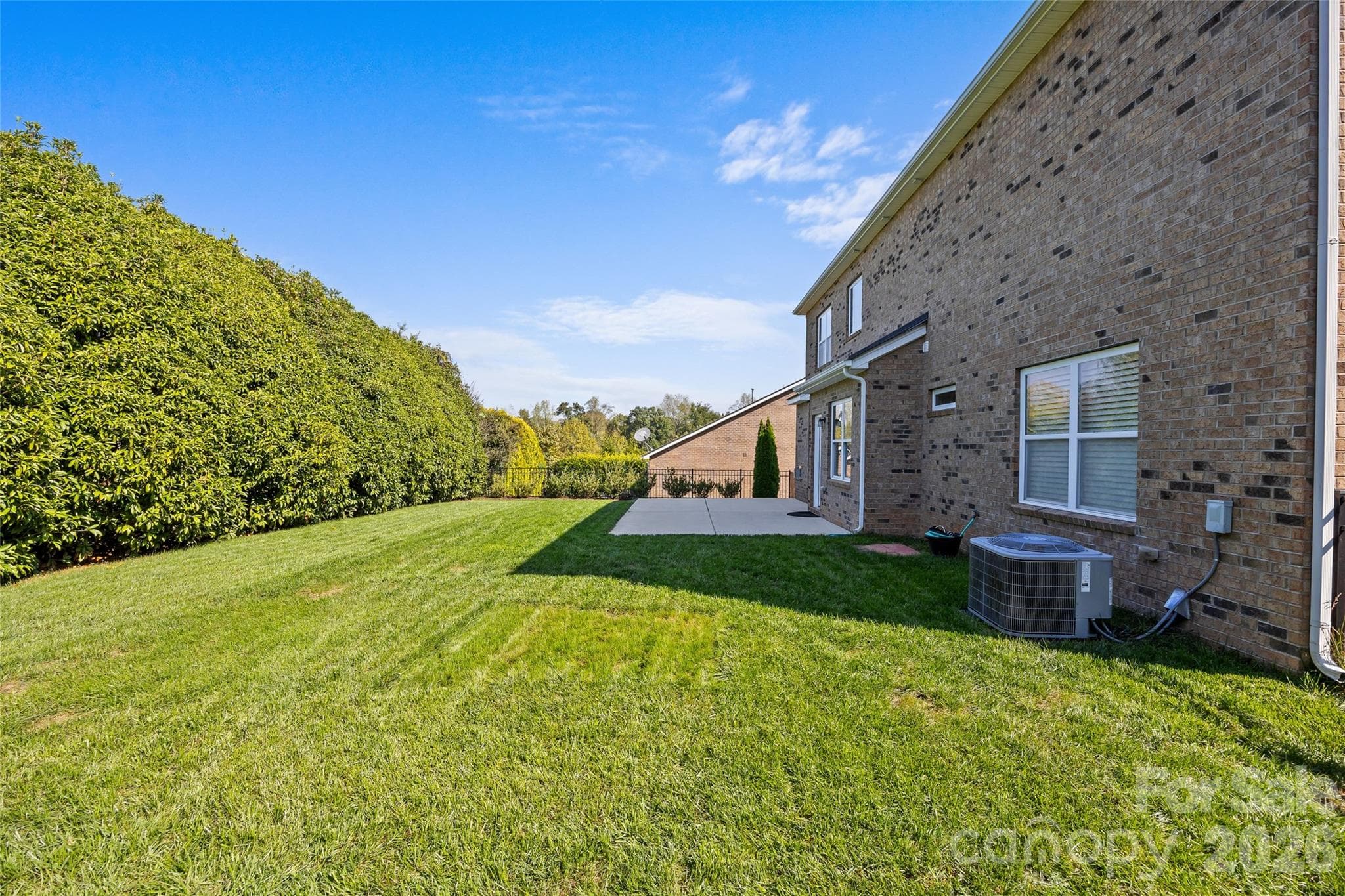 Single Family Residence at 7917 Sardis Creek Lane, Charlotte, photo 45 of 46