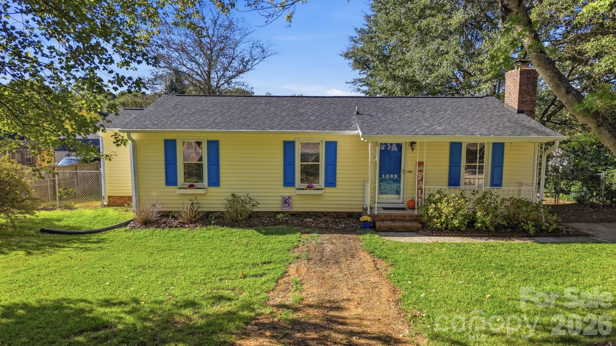 Single Family Residence at 1509 Yellowstone Court, Gastonia, photo 40 of 49