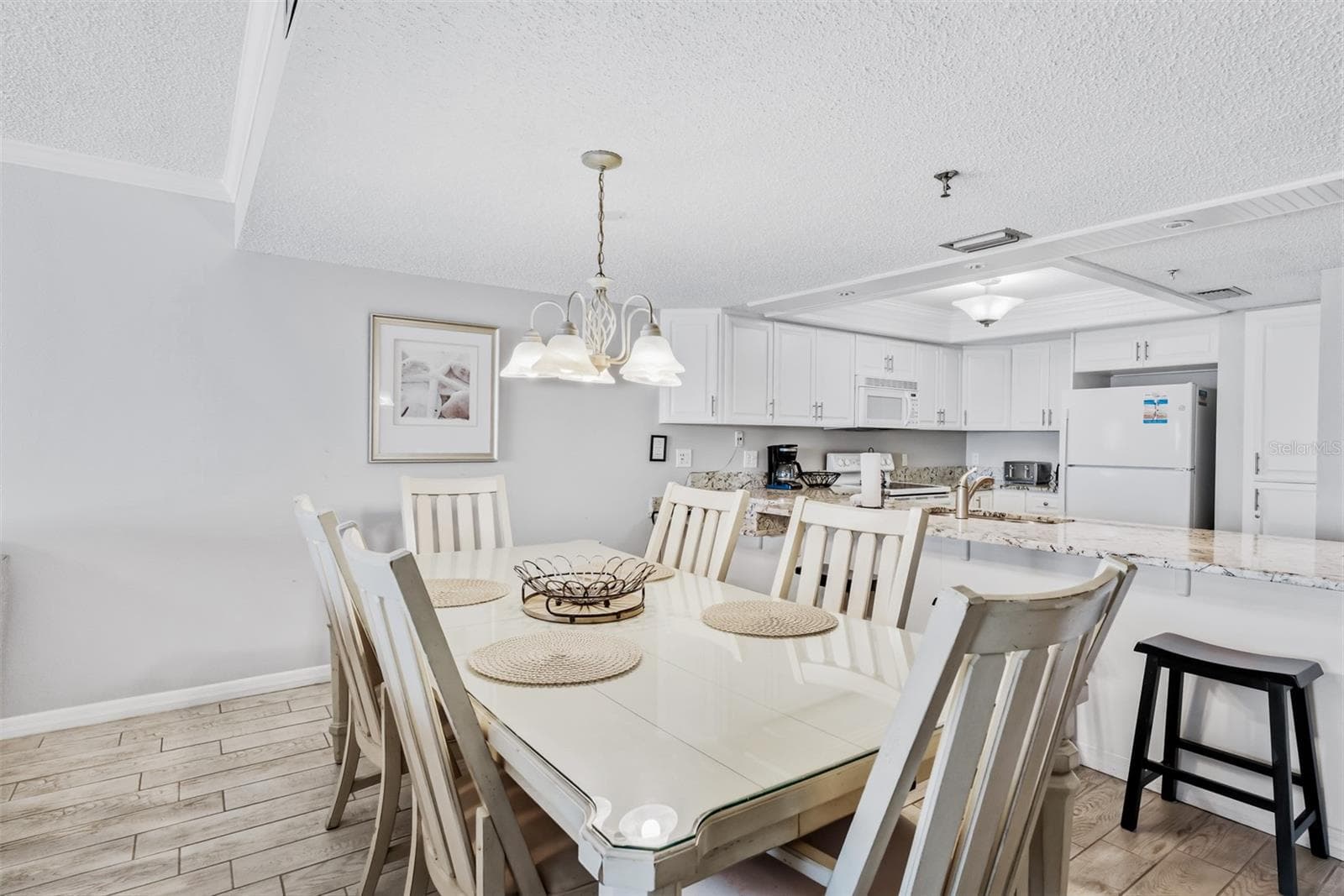 Condominium at 18500 GULF BLVD #404, INDIAN SHORES, photo 7 of 44