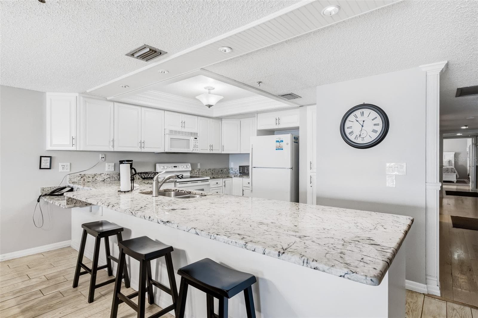 Condominium at 18500 GULF BLVD #404, INDIAN SHORES, photo 13 of 44