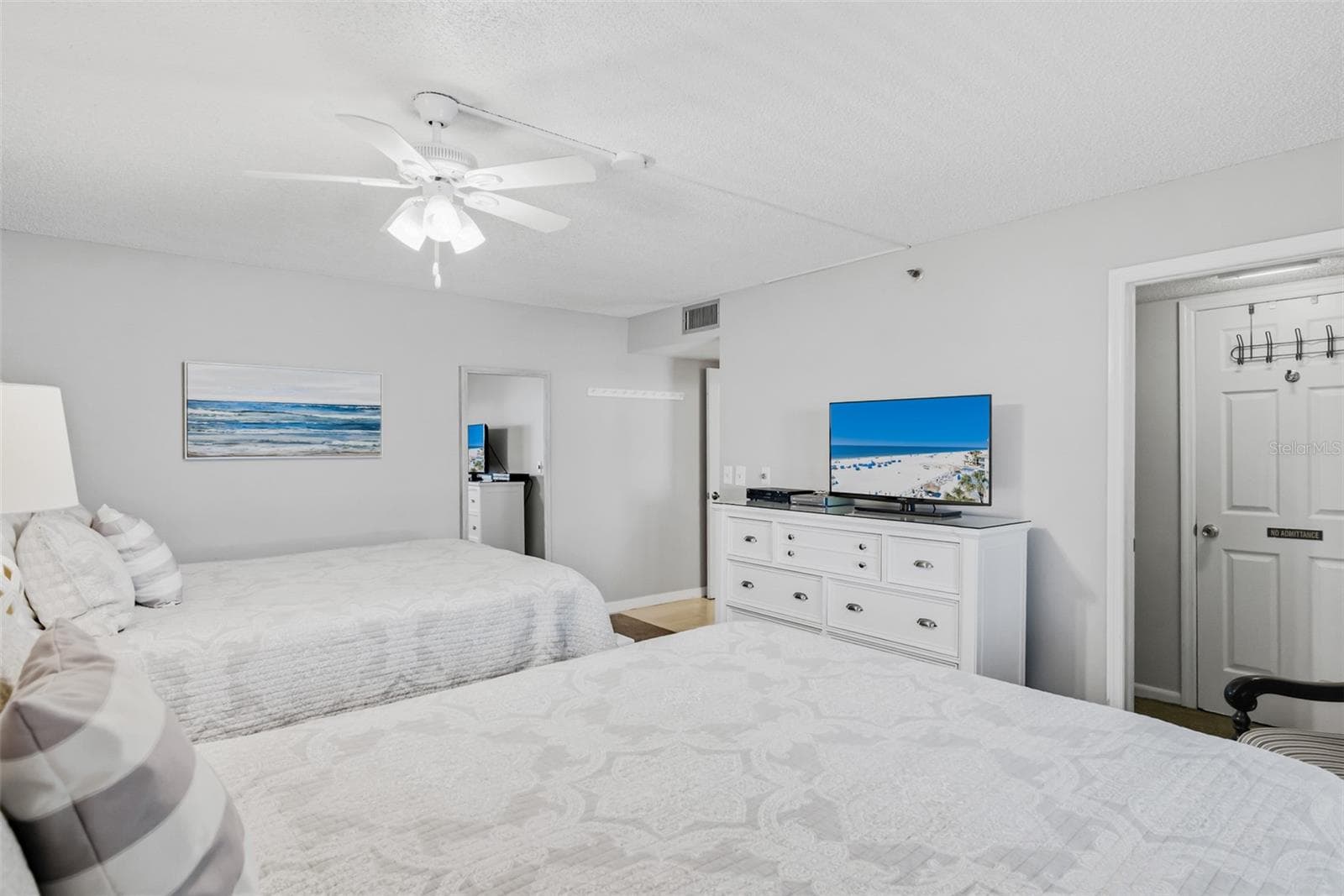 Condominium at 18500 GULF BLVD #404, INDIAN SHORES, photo 18 of 44