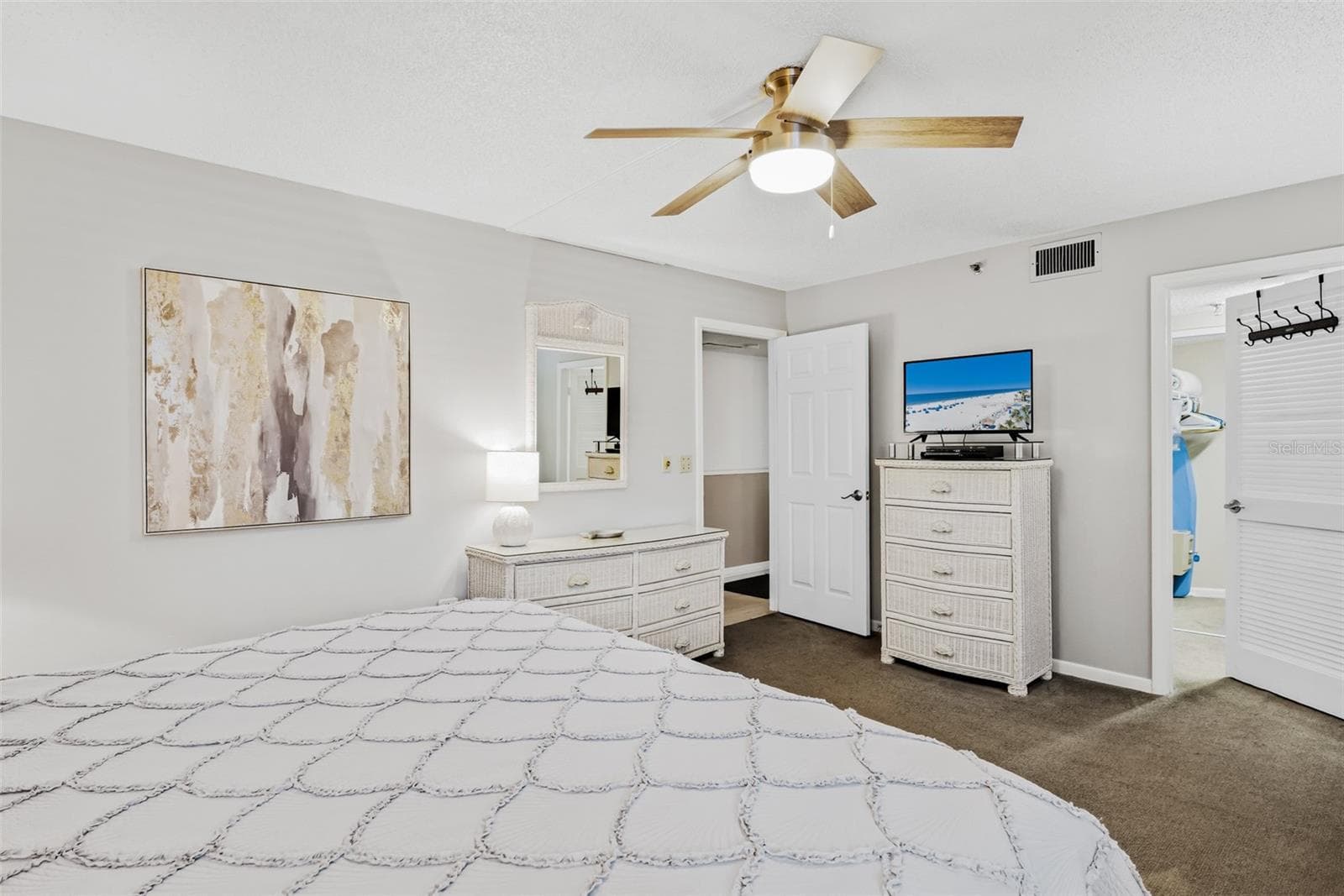 Condominium at 18500 GULF BLVD #404, INDIAN SHORES, photo 25 of 44