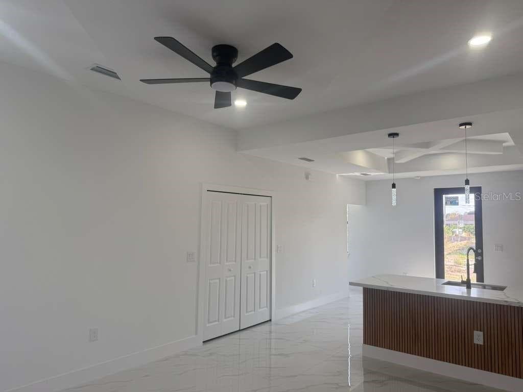 Single Family Residence at 717 DEVON ST, LEHIGH ACRES, photo 3 of 20