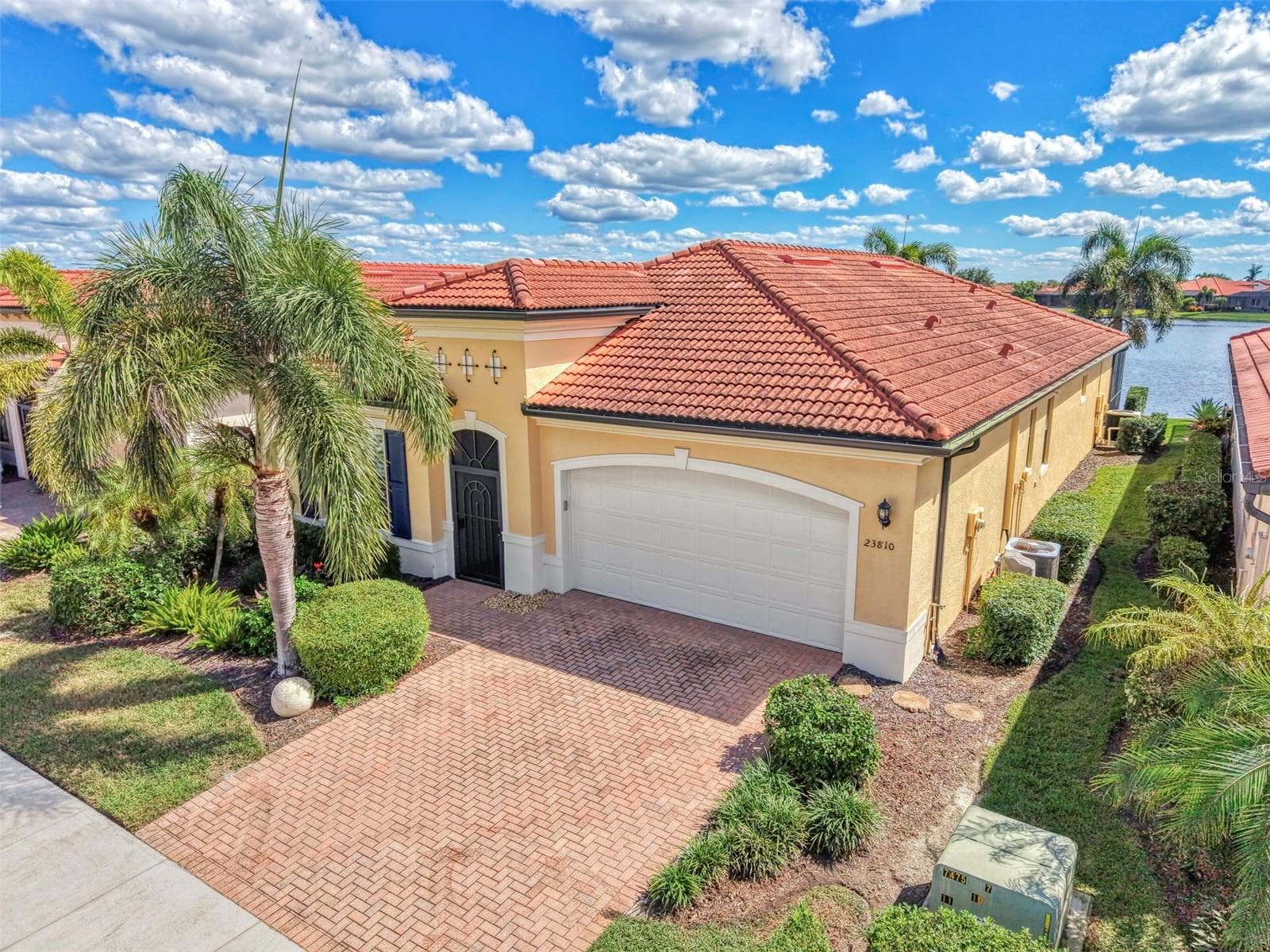 Aerial - 23810 WAVERLY CIR, VENICE