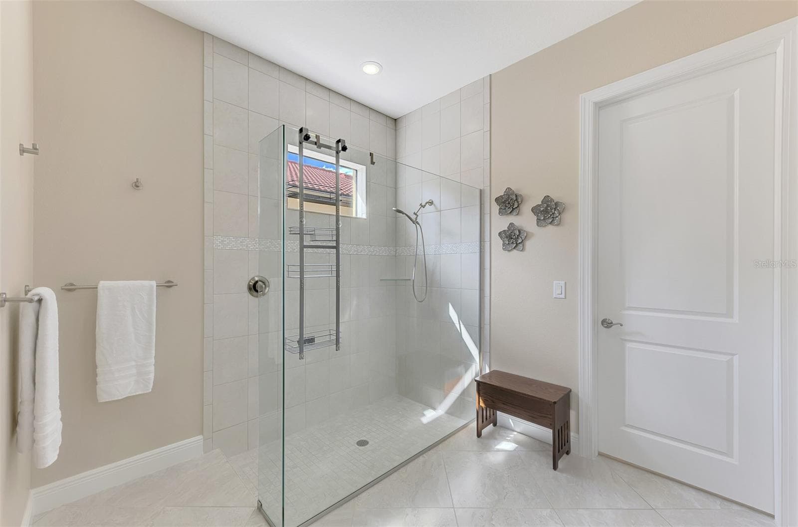 Primary bath - 23810 WAVERLY CIR, VENICE